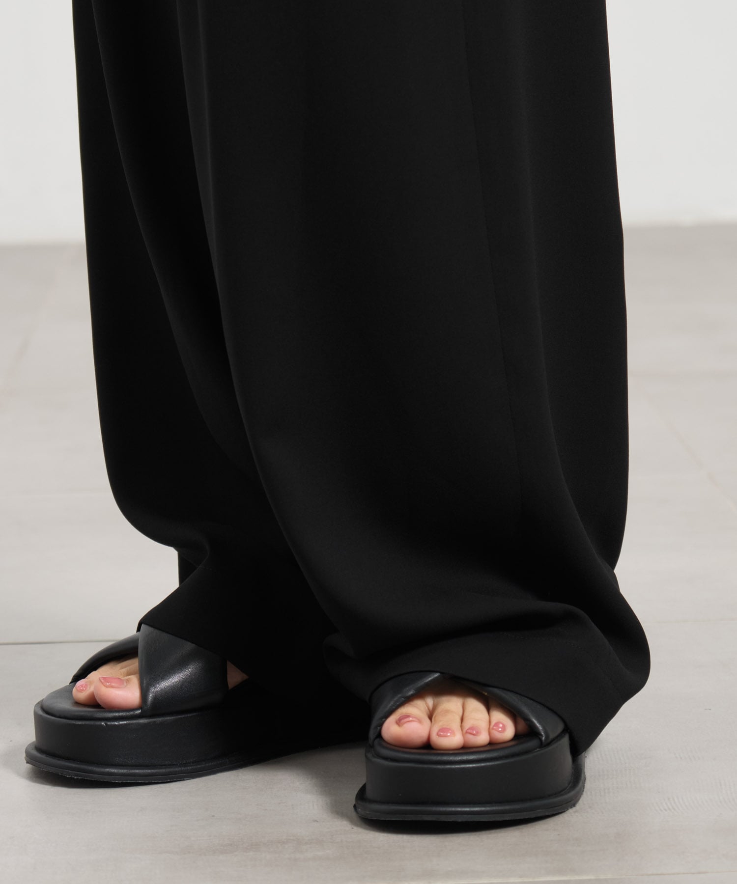 RELAX WIDE-PANTS ENFOLD