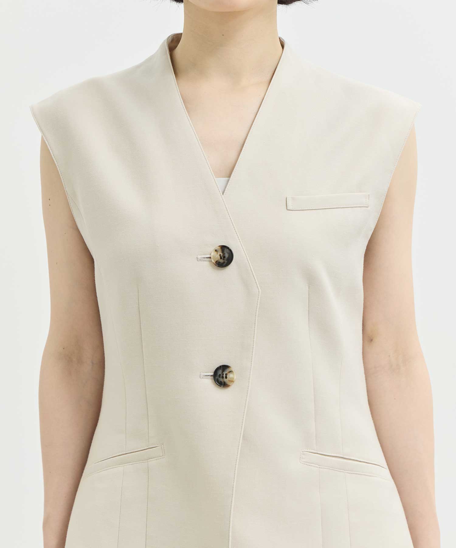 EX.V Neck Gilet AKIRANAKA