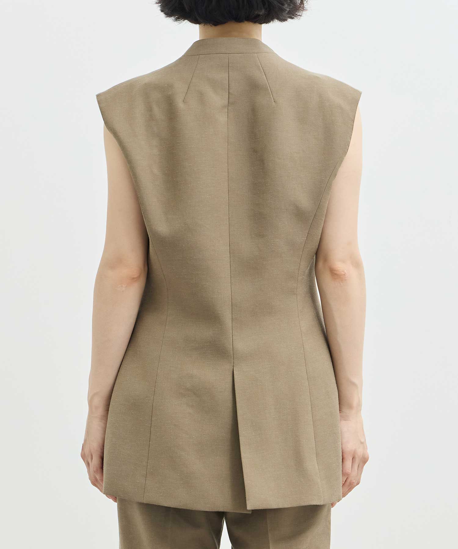EX.V Neck Gilet AKIRANAKA