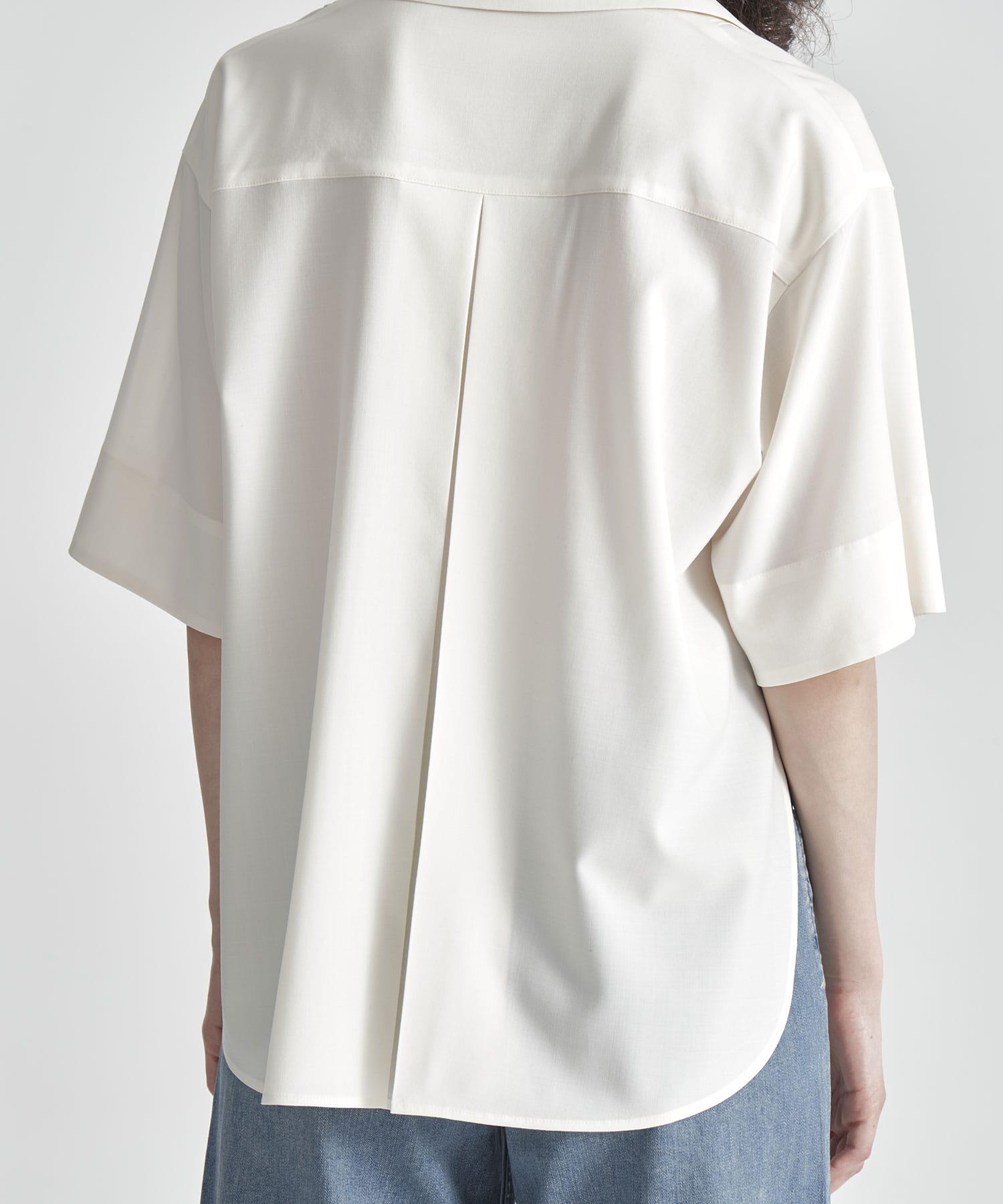 Back Pleat Skipper Shirt THE TOKYO