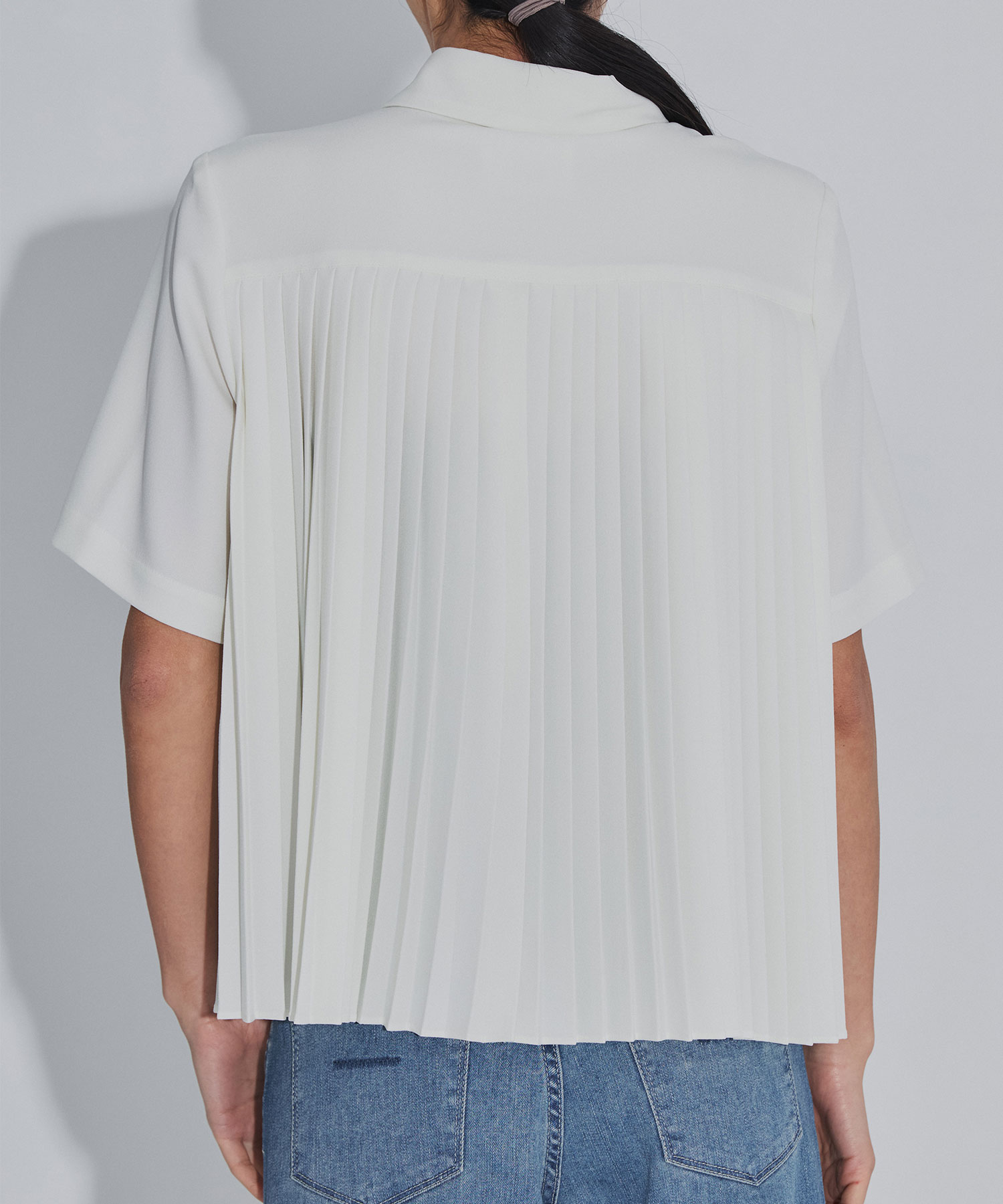 別注 Back pleats blouse EZUMi