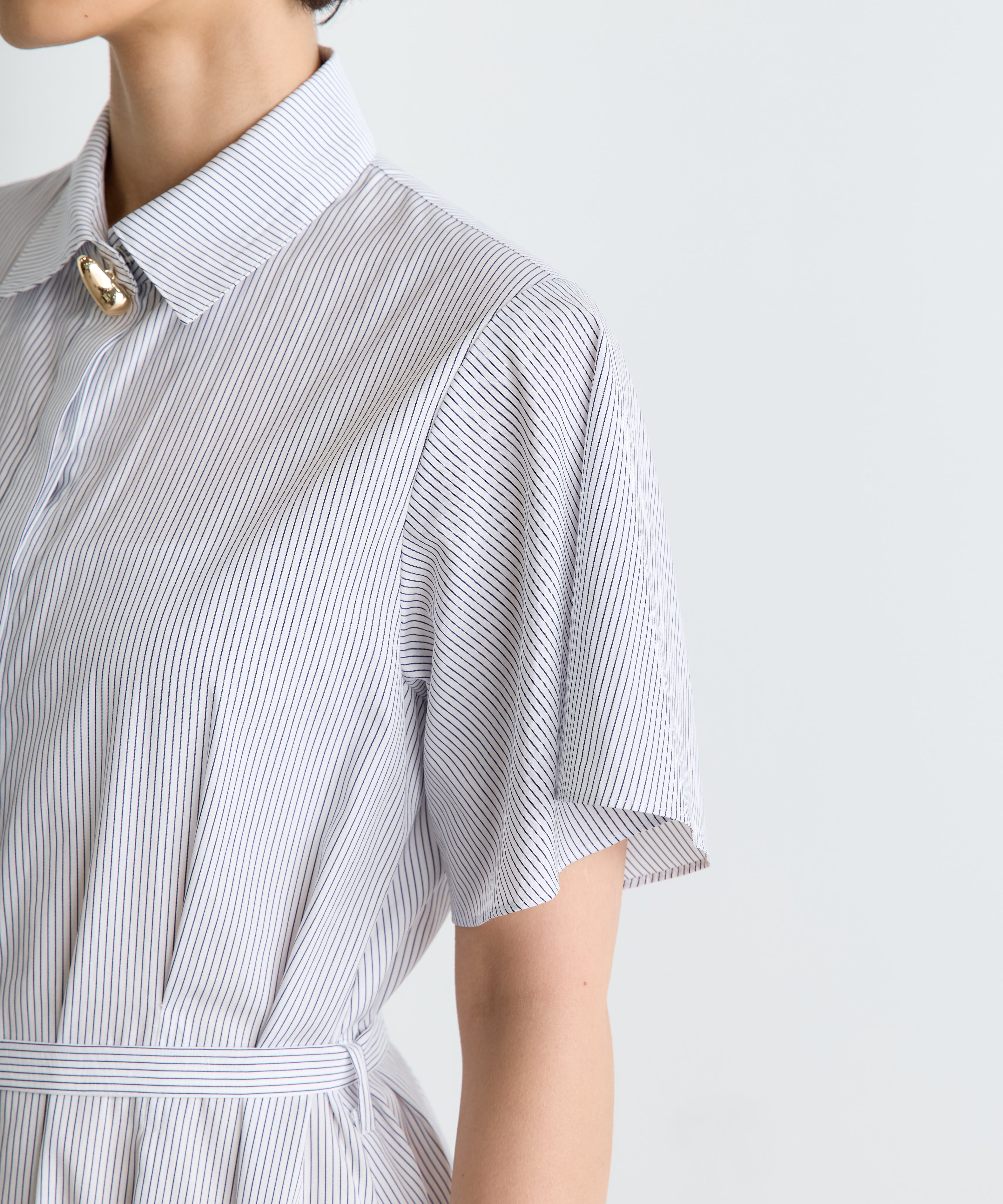 Drape Sleeve Dress THE TOKYO