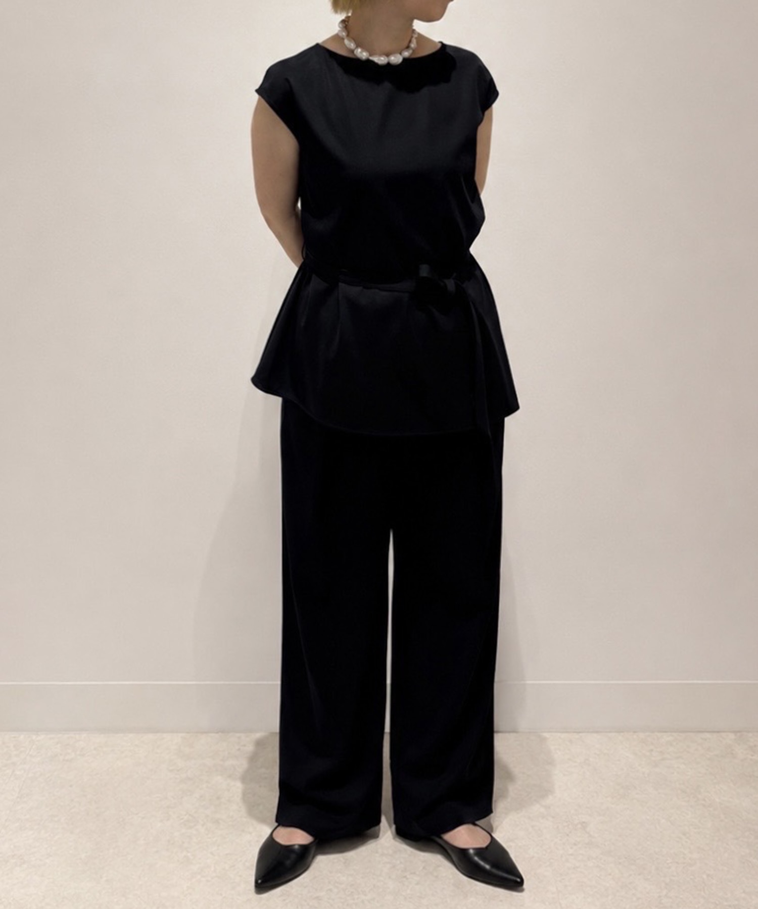French Sleeve Asymmetry Tops THE TOKYO
