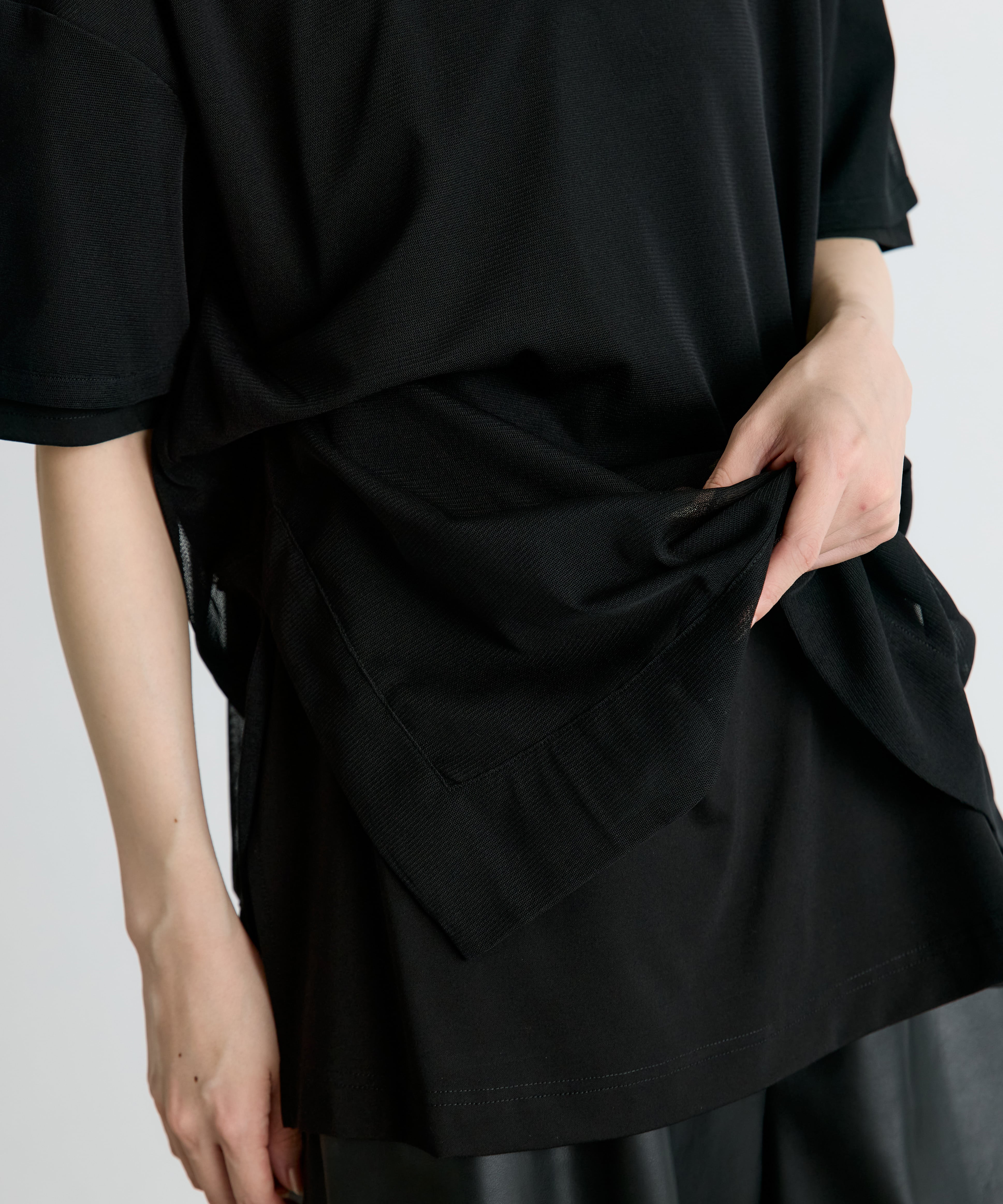 TULLE LAYERED T-SH OMMO