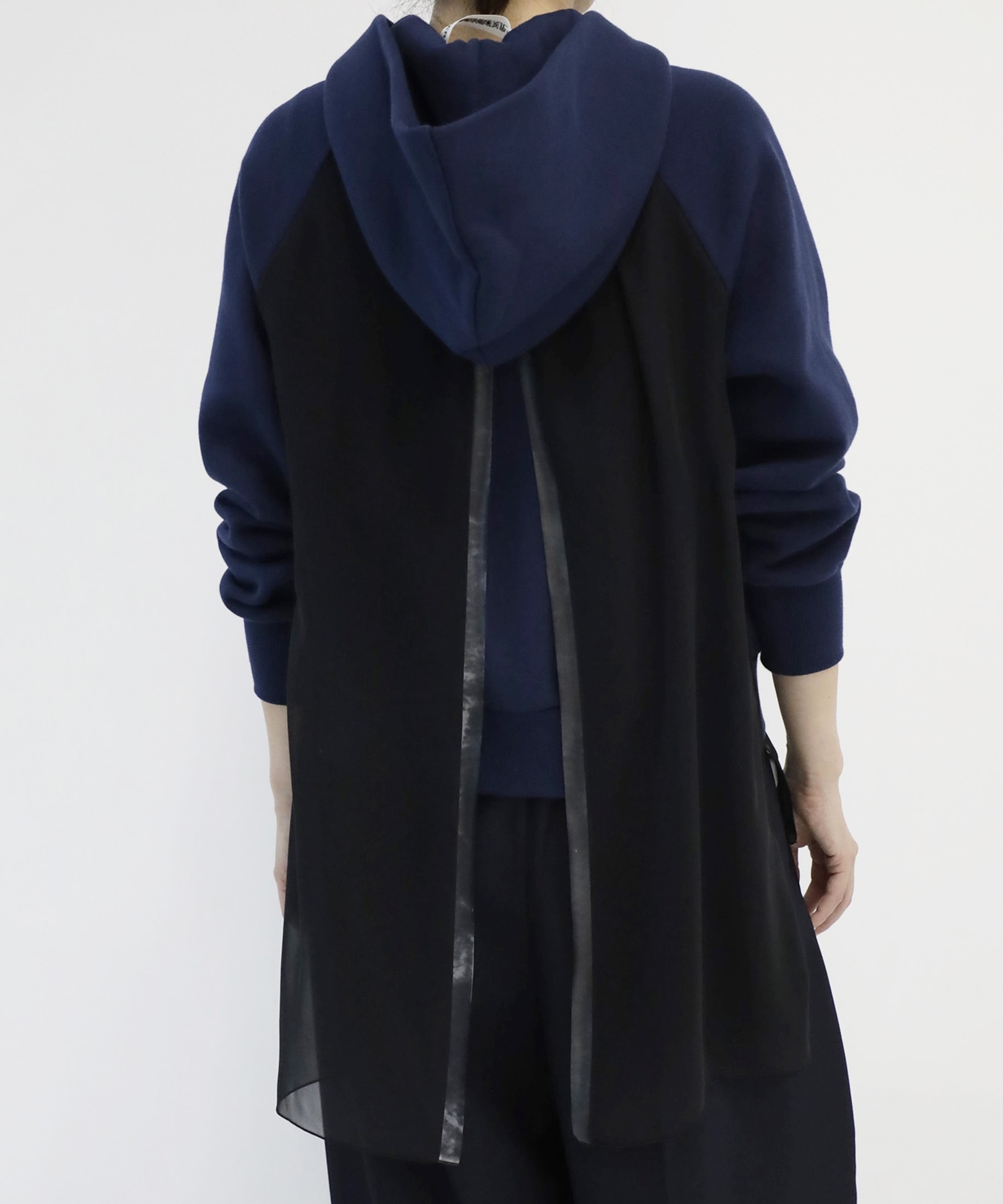 UP2F1803-2 C/S UNDERCOVER