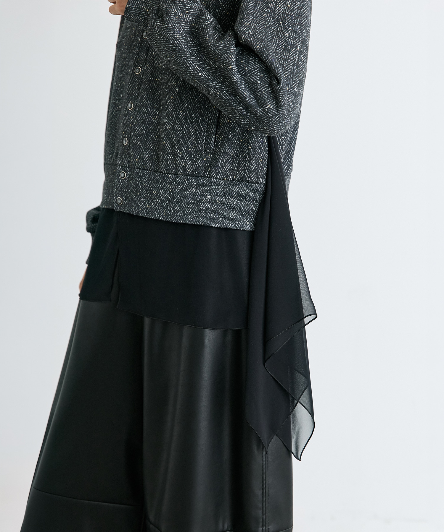 UP2F1805 C/S UNDERCOVER