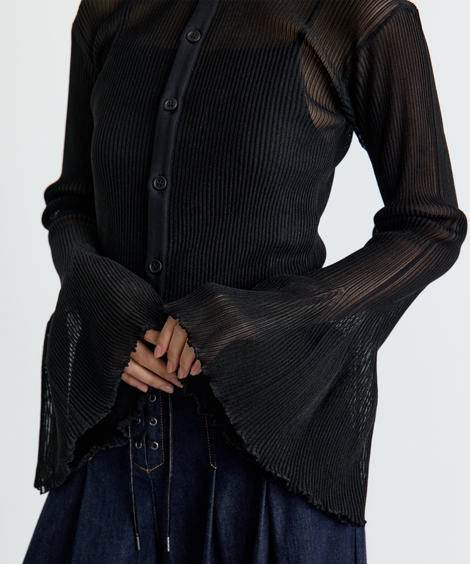 HYPHA LUCENT GLITTER BELL SLEEVE CARDIGAN CFCL