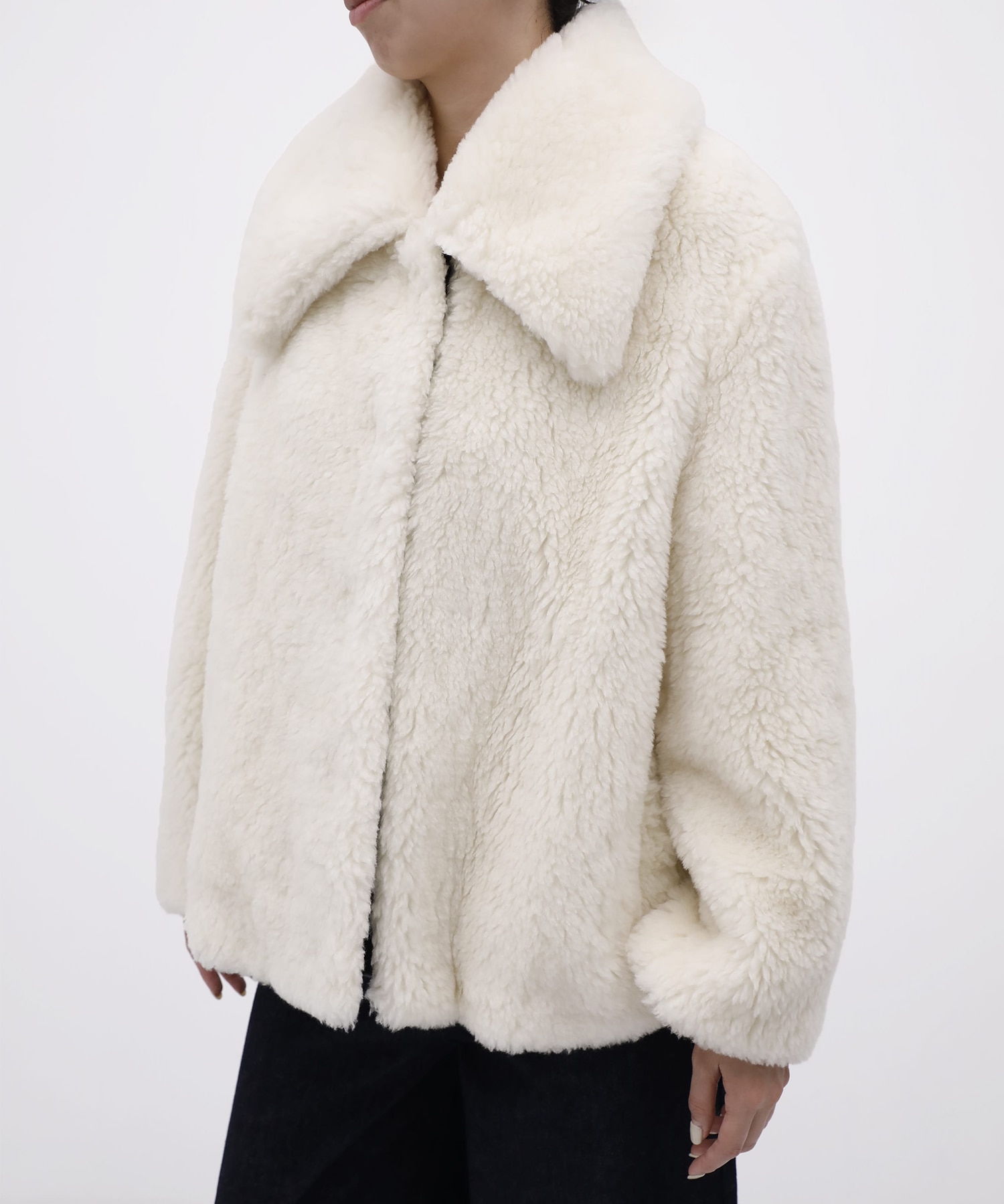 WOOL BOA WIDE COLLAR COAT FETICO
