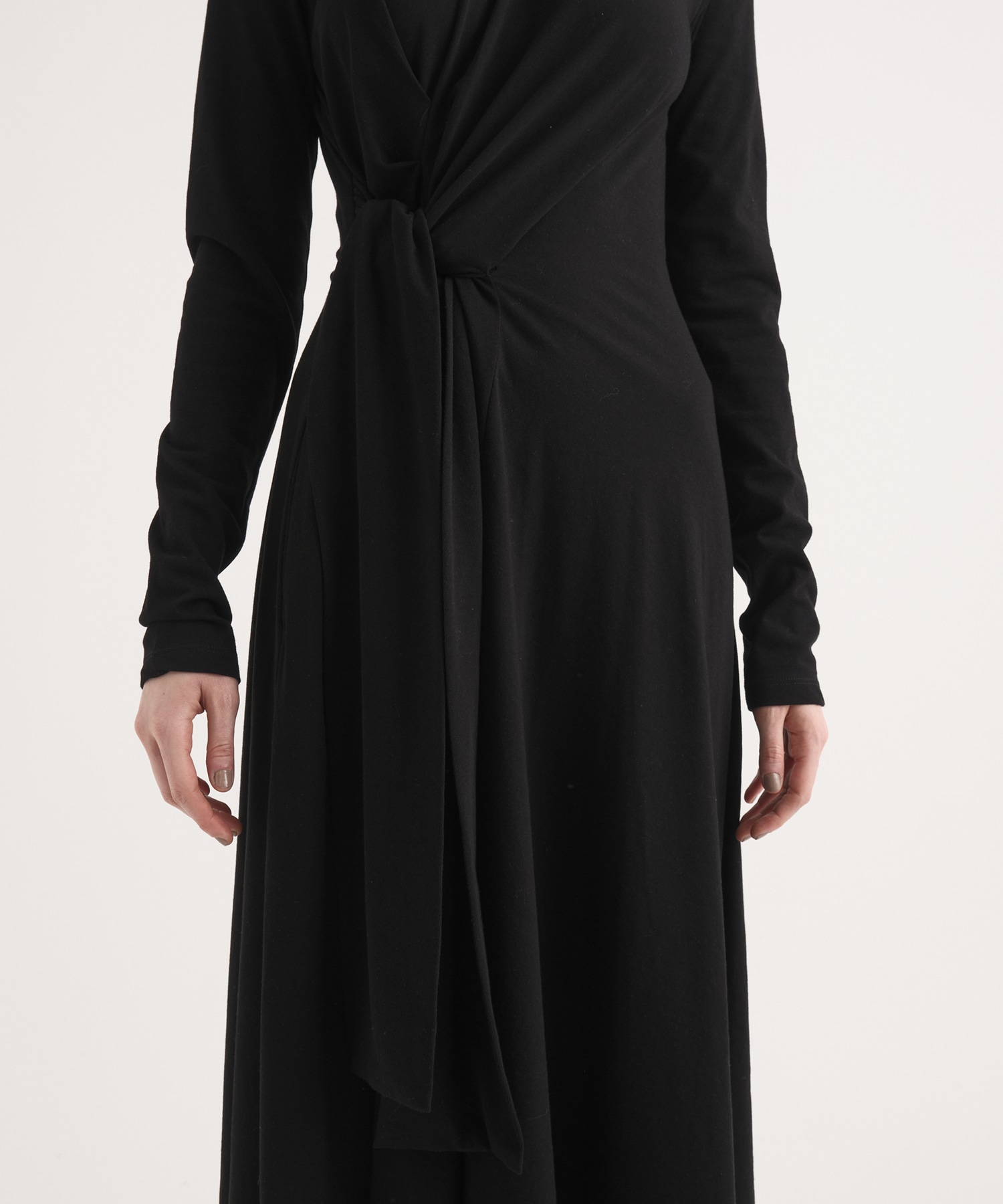 Twist Cut One-Piece RITAN