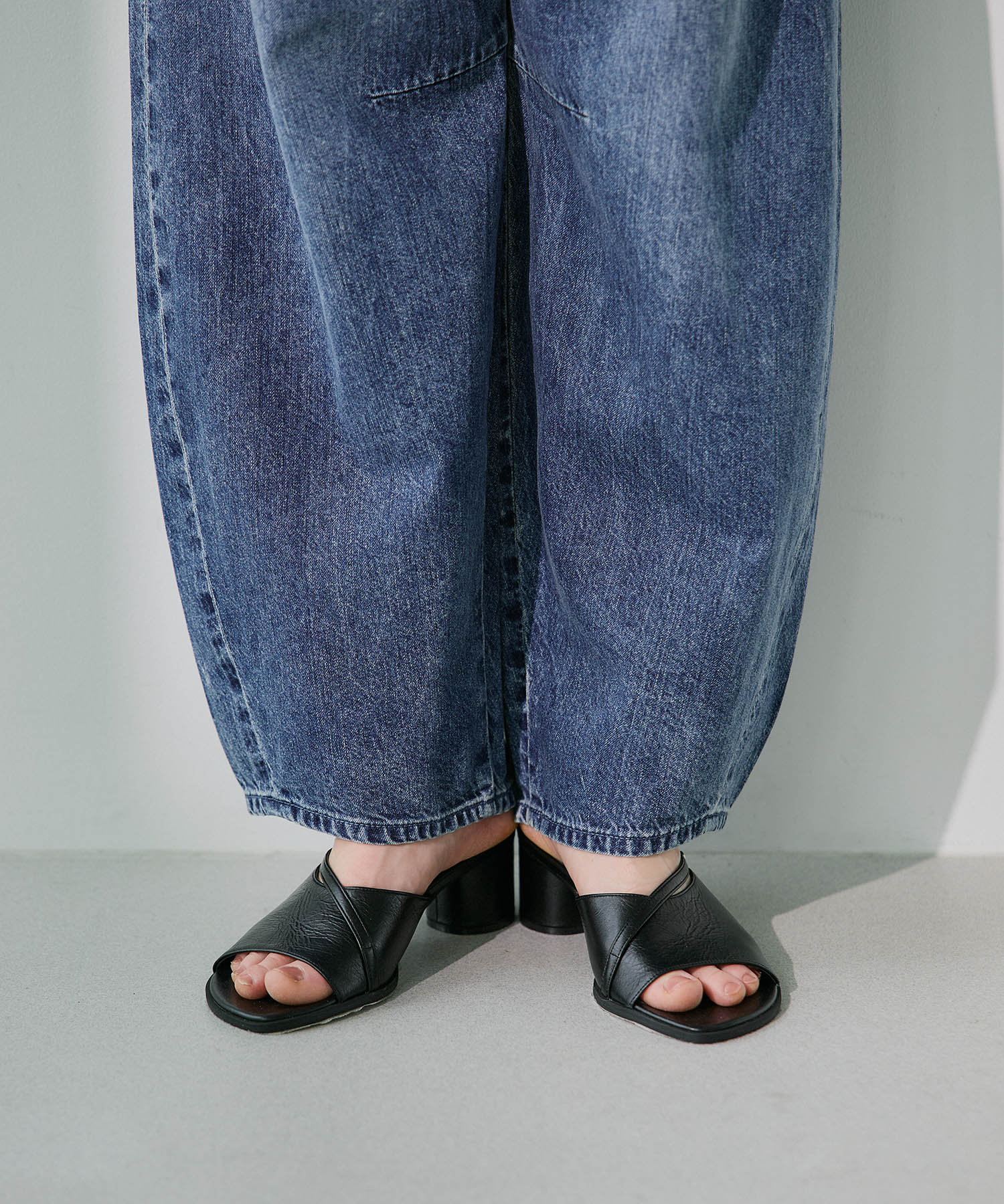 Asym Round Sandal RITAN