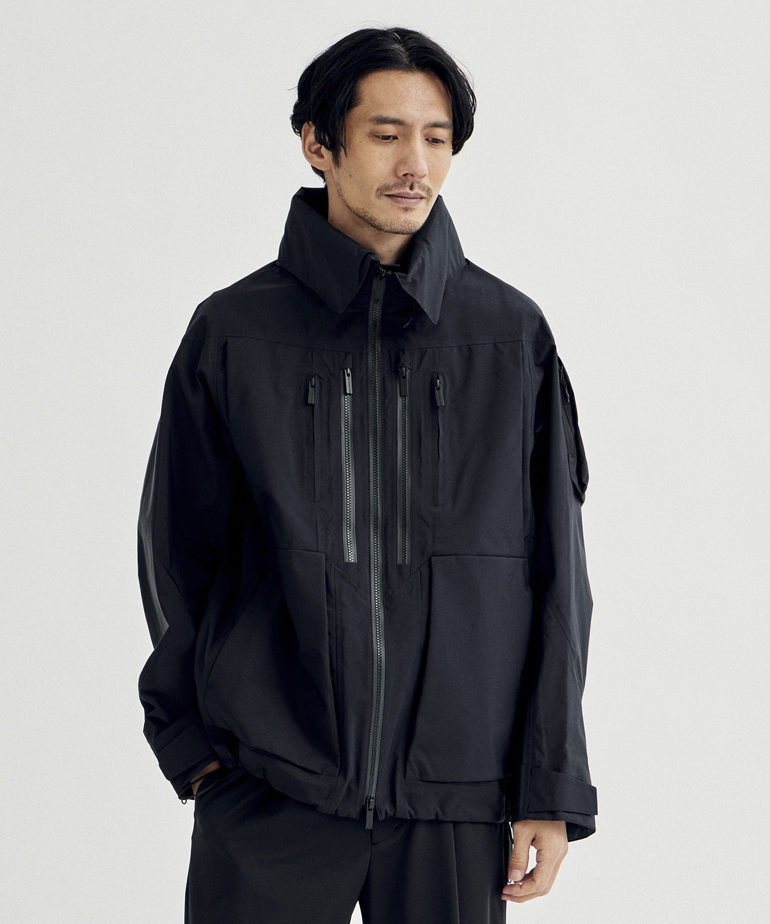 防水防風透湿性に優れたGOGORE-TEX 3L JACKET