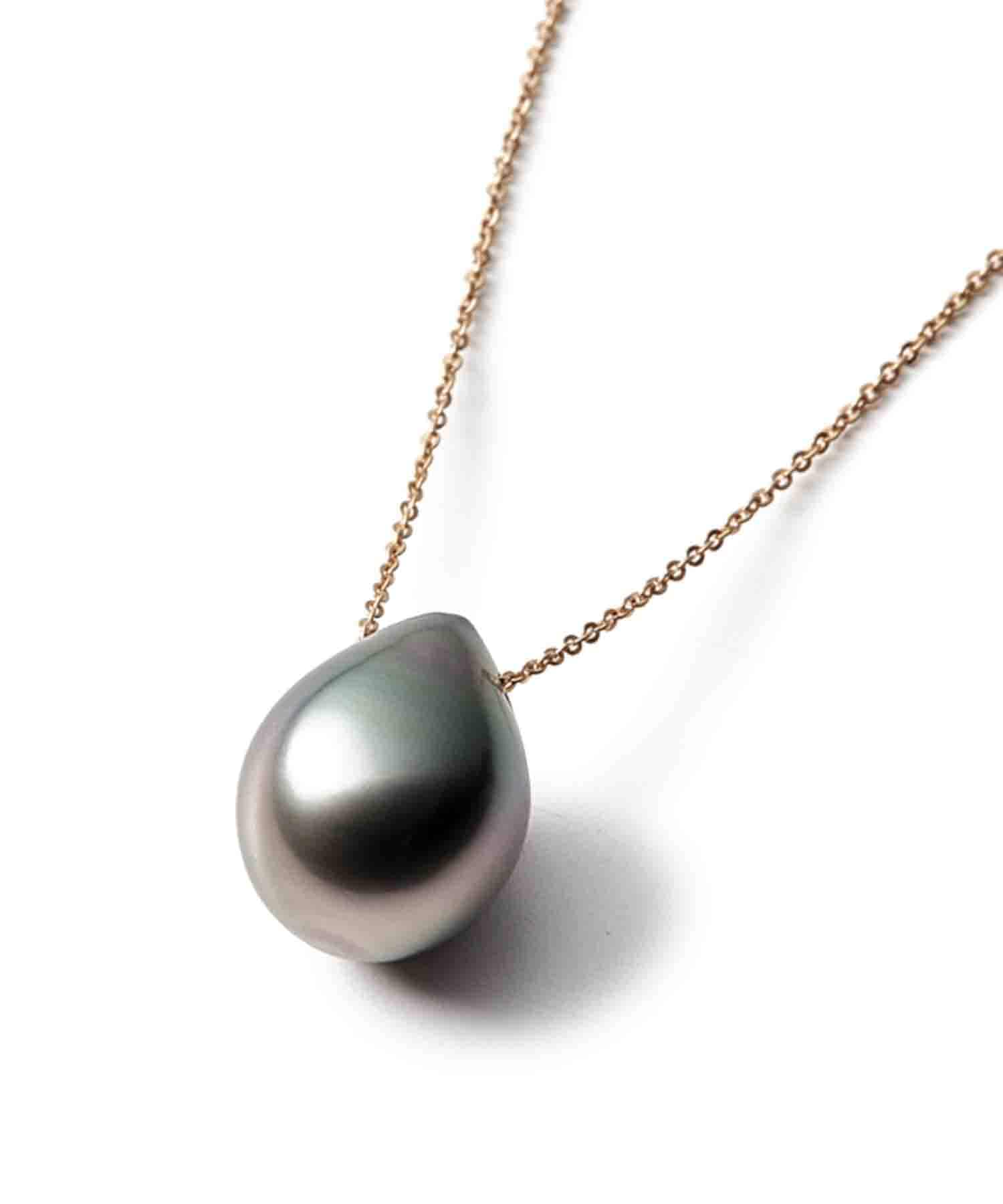 K18 yellow gold　tahitian pearl necklace