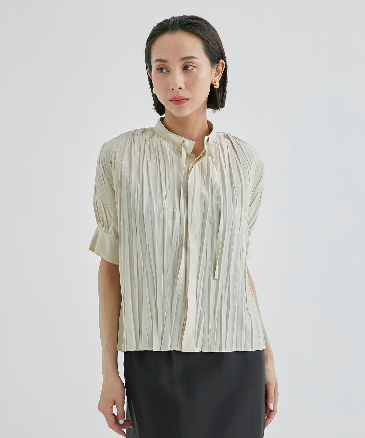 pleated blouse AKANE UTSUNOMIYA