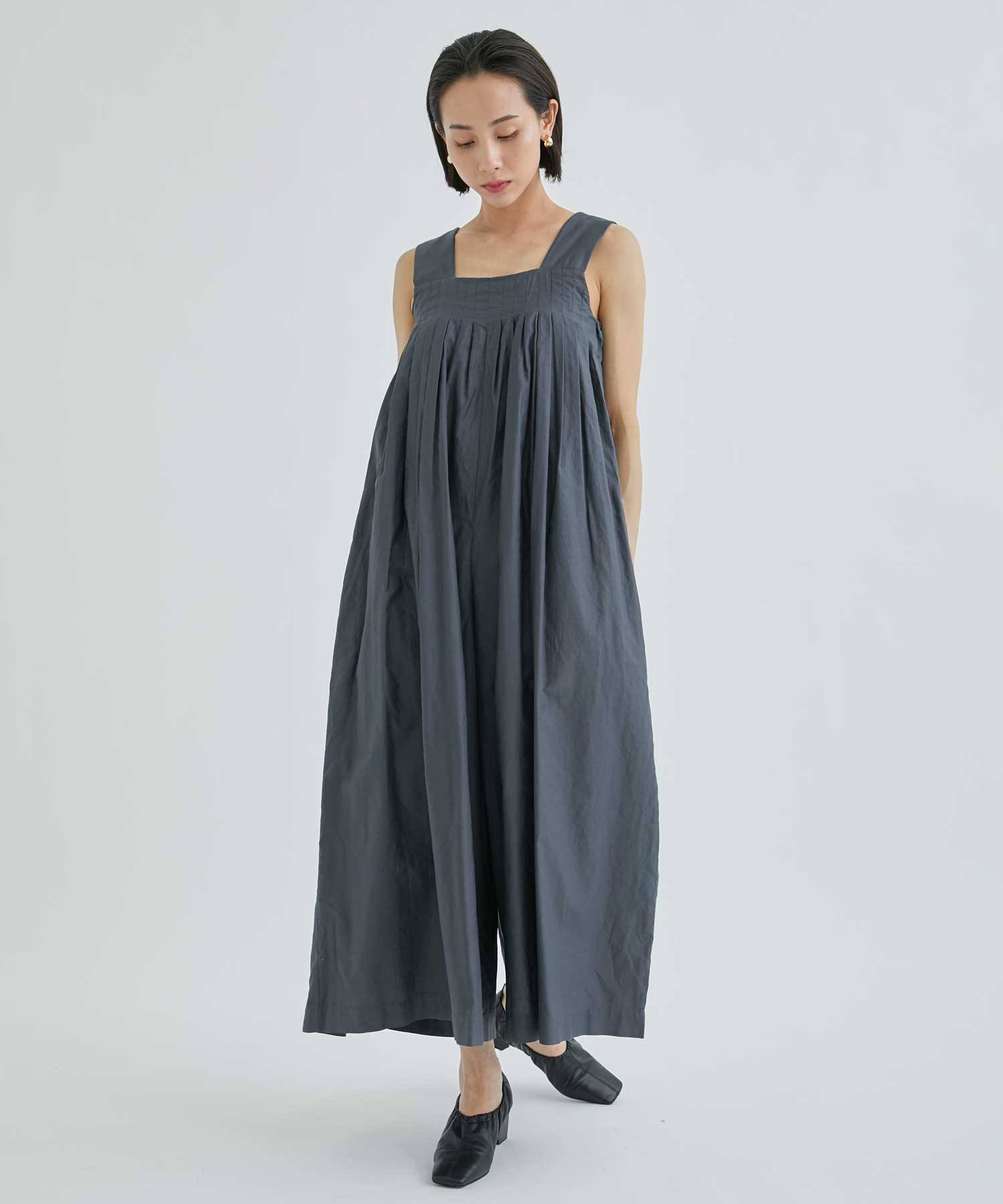 MICRO COTTON SATIN OVERALL(1 GREY): ATON: WOMEN｜THE TOKYO ONLINE