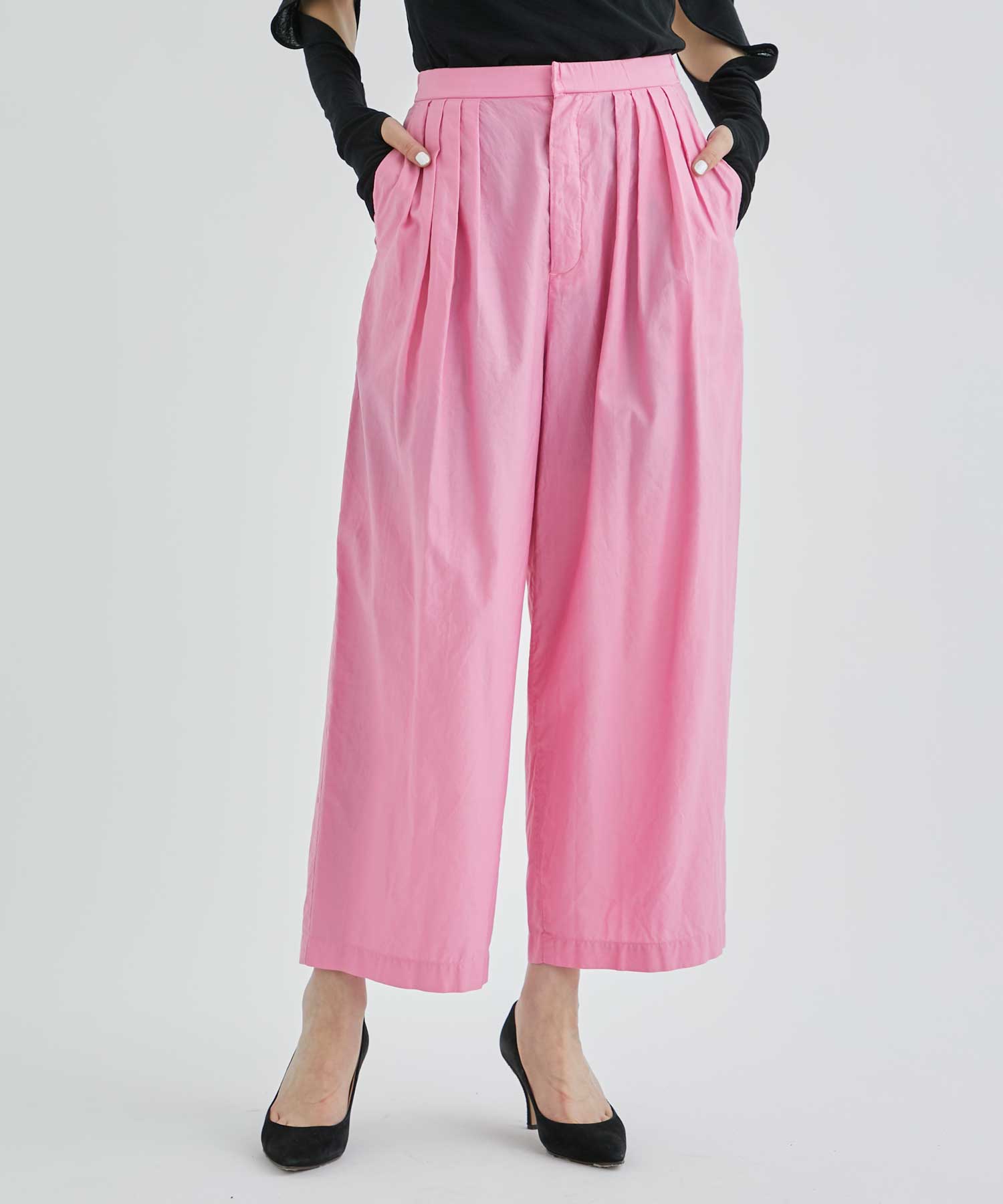 MICRO COTTON SATIN TUCKED WIDE PANTS