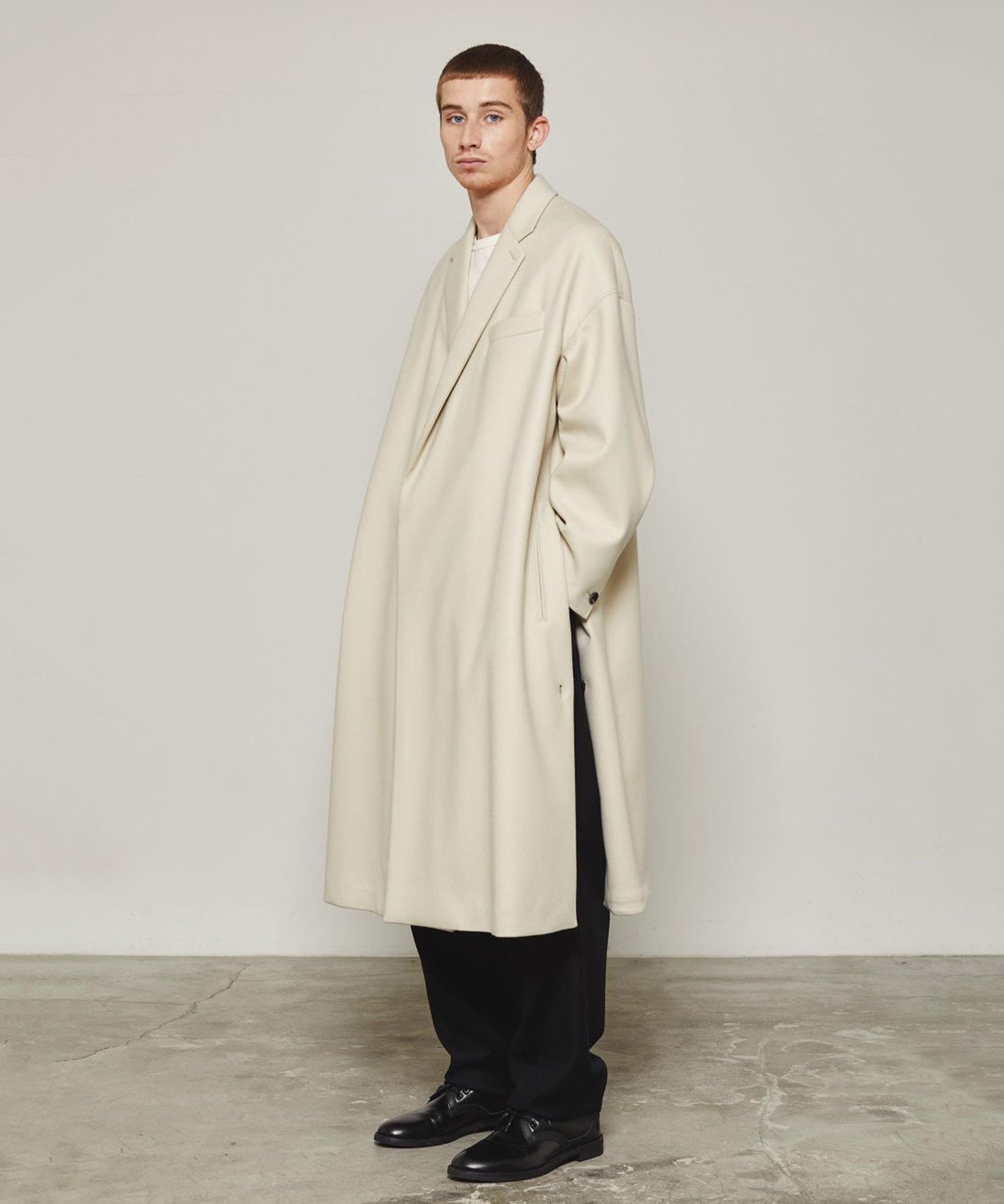 THE LOOSE CHESTER COAT