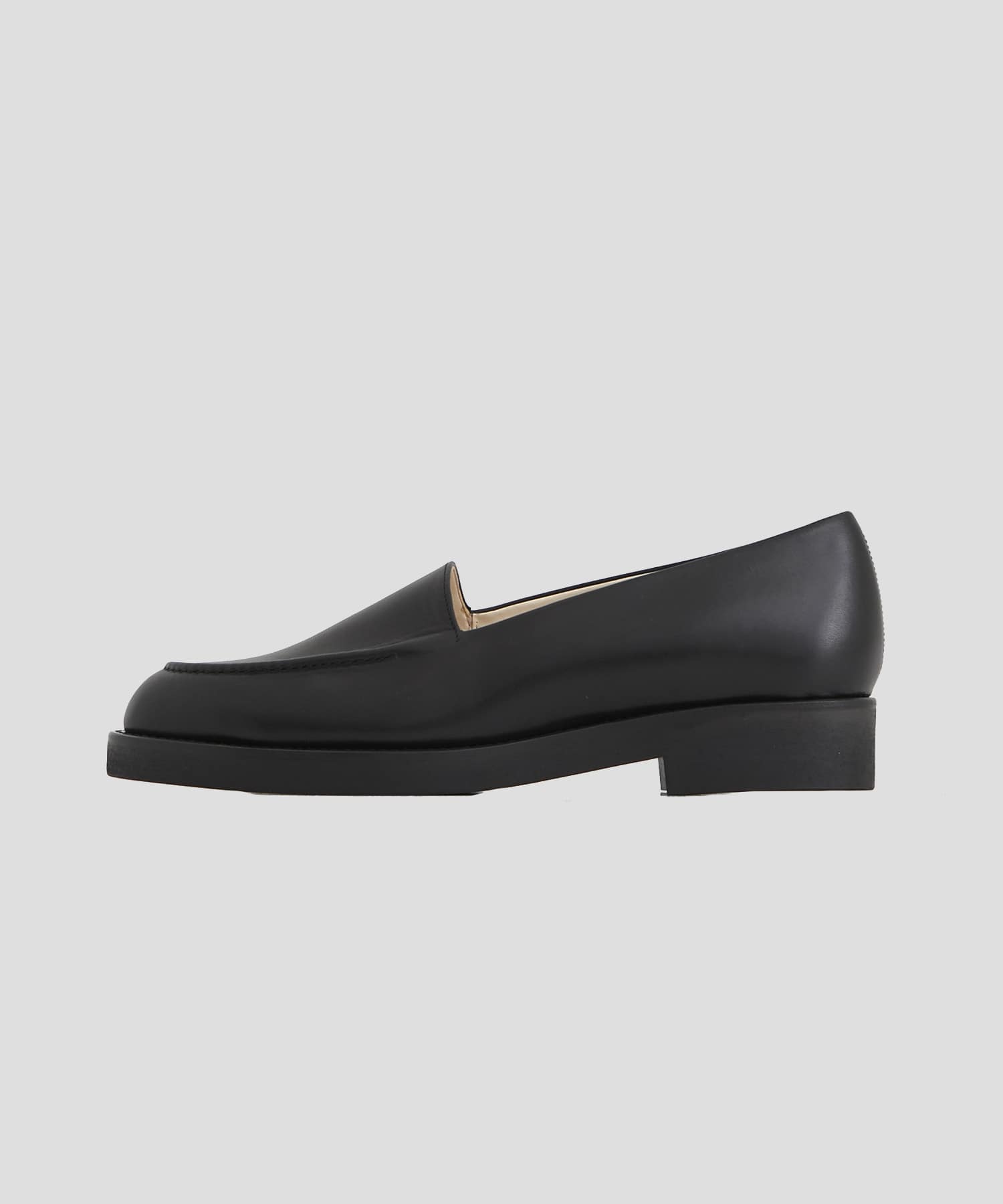 MINIMAL LOAFER HARDNESS 50
