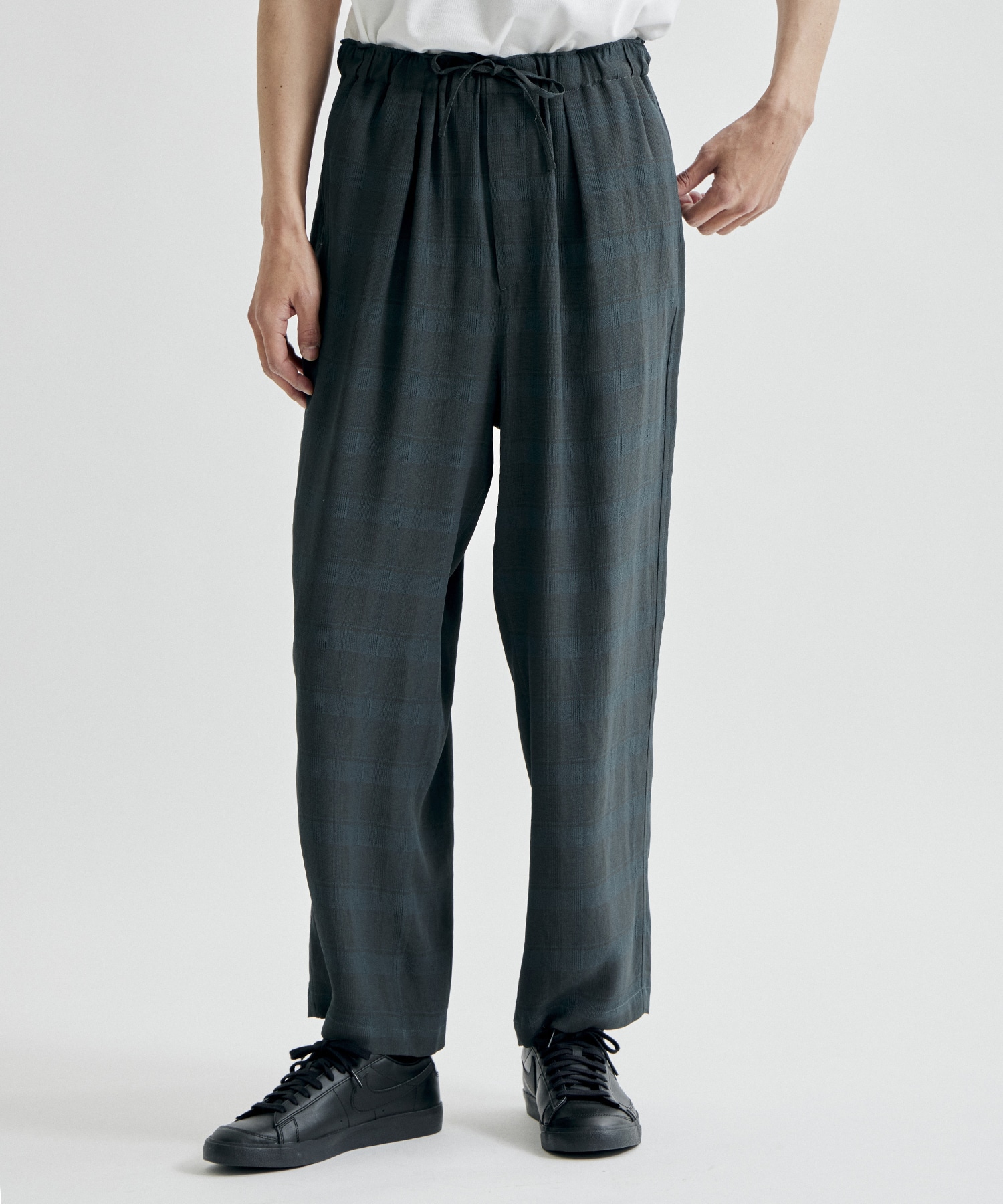 PLAID JACQUARD EASY PANTS