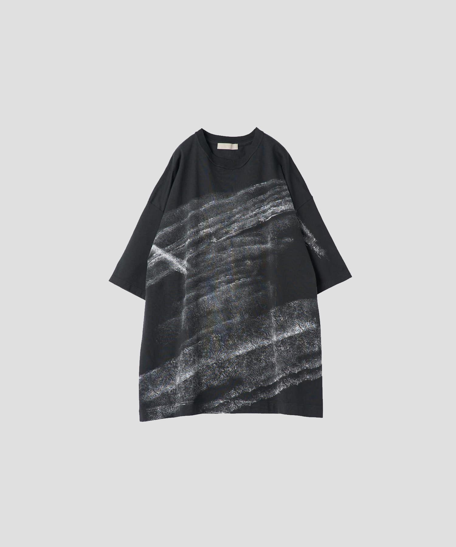 ABSTRACT PAINTED T-SHIRT