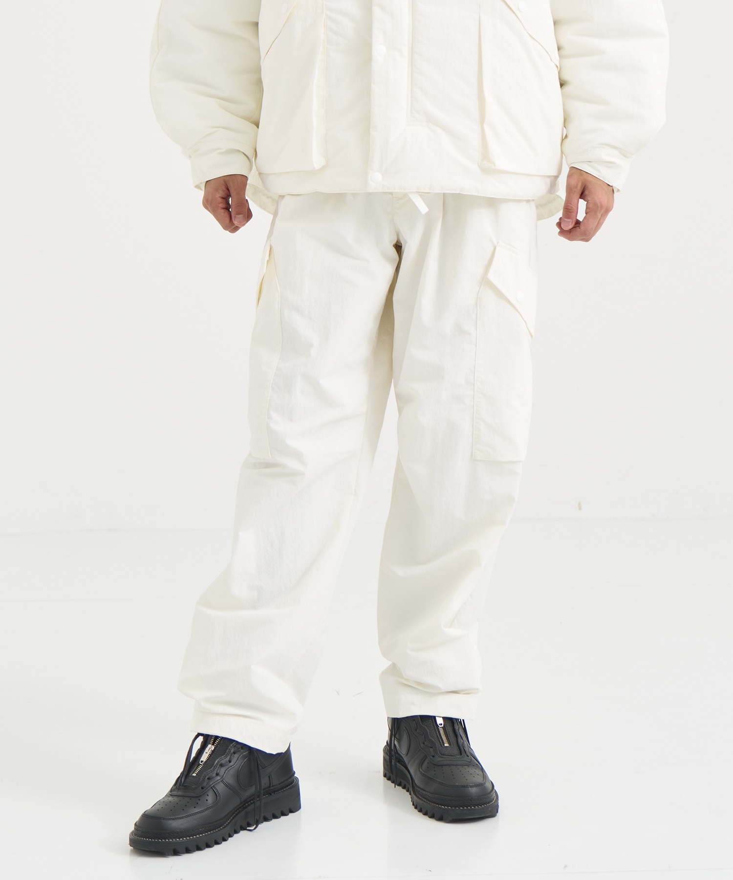 別注 9242-CP05-001 CARGO PANTS WHITE EDITION