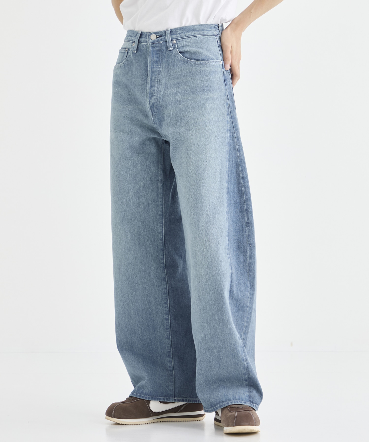 DEFORMATION WIDE DENIM JEANS