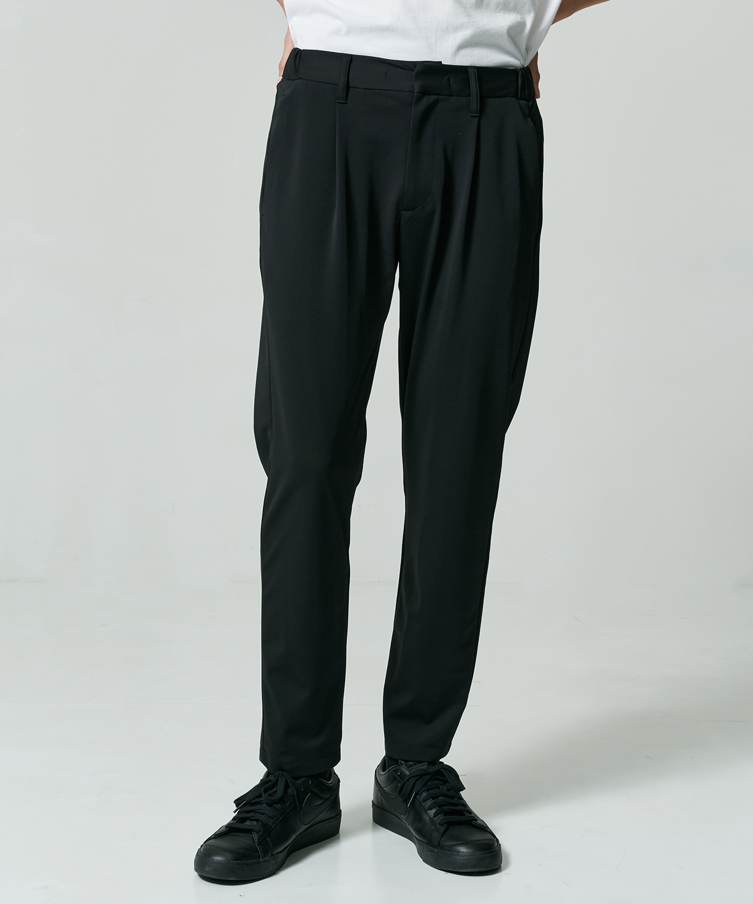 Light Matte Stretch Jersey Tapered Pants