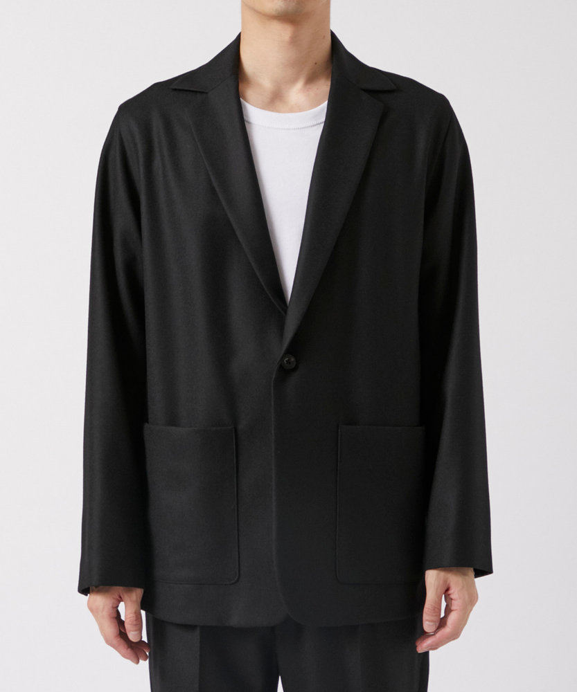 RELAXED SHOULDER JACKET