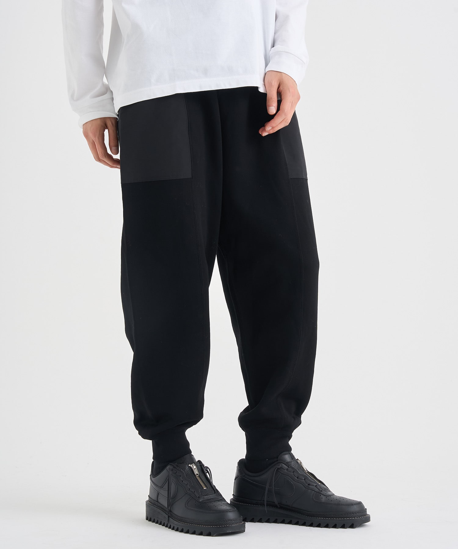 HN-P014-051 jogger pants