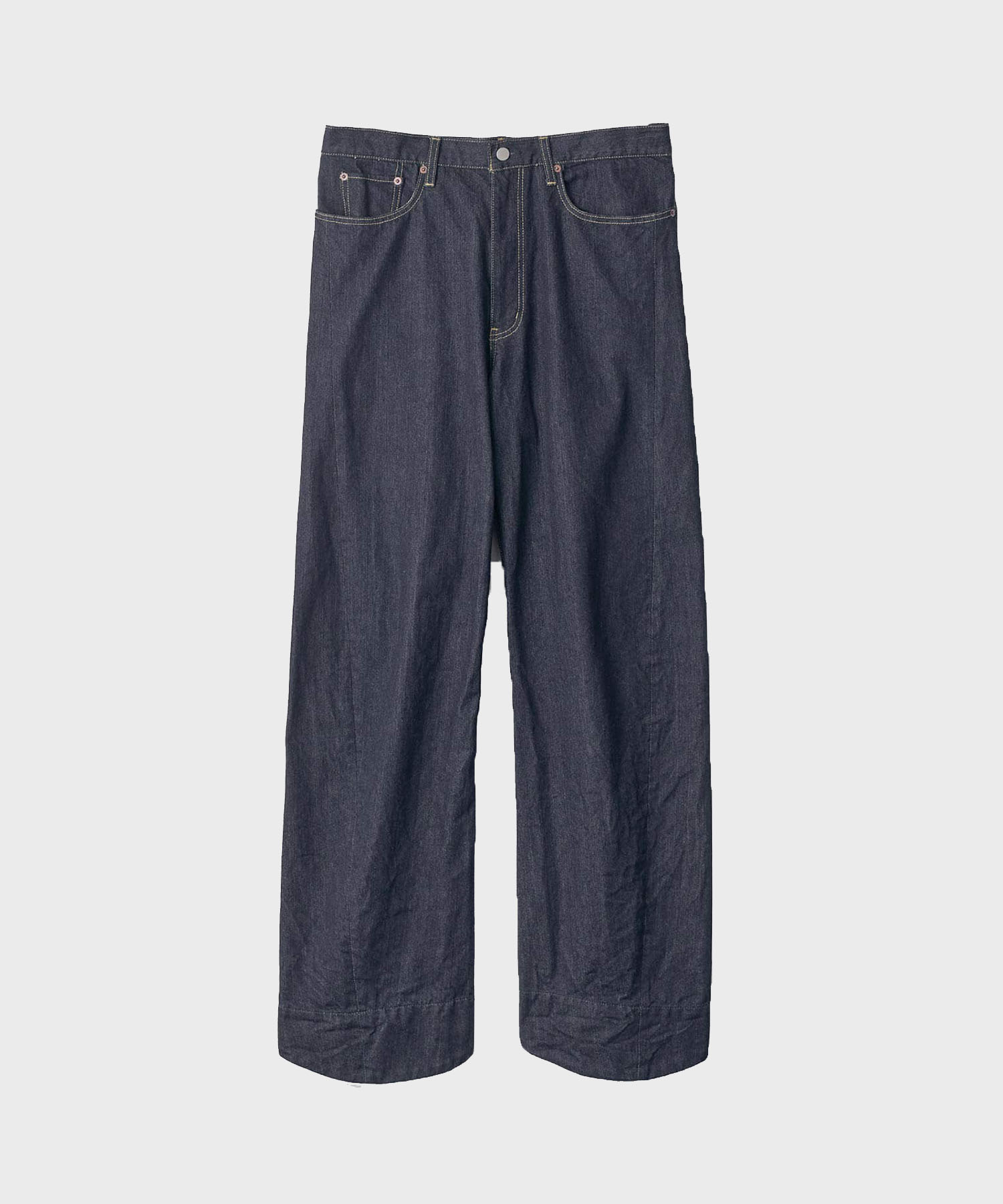 TWIST CUT DENIM JEANS