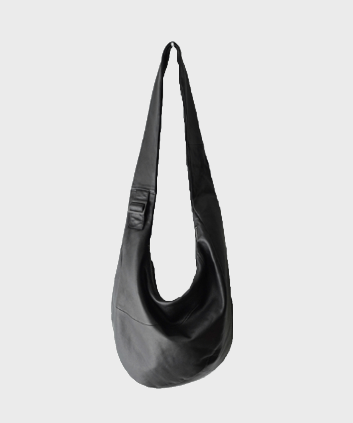 TWIST SHOULDER BAG