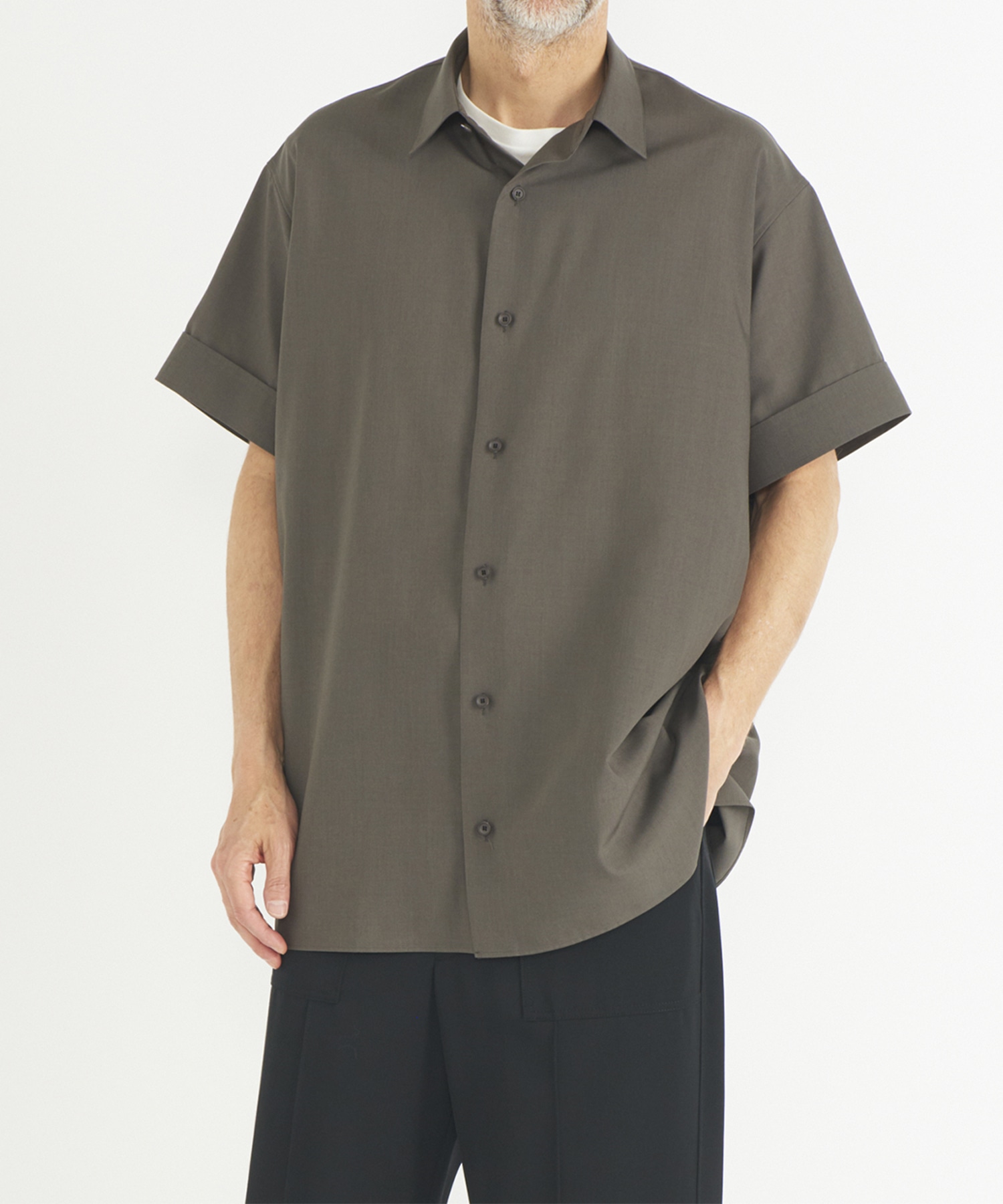 THE PERFECT SHIRT SHORT SLEEVE