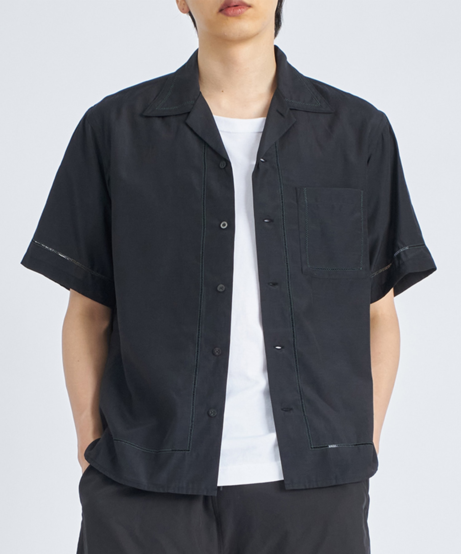 EMBROIDERY OPEN COLLAR