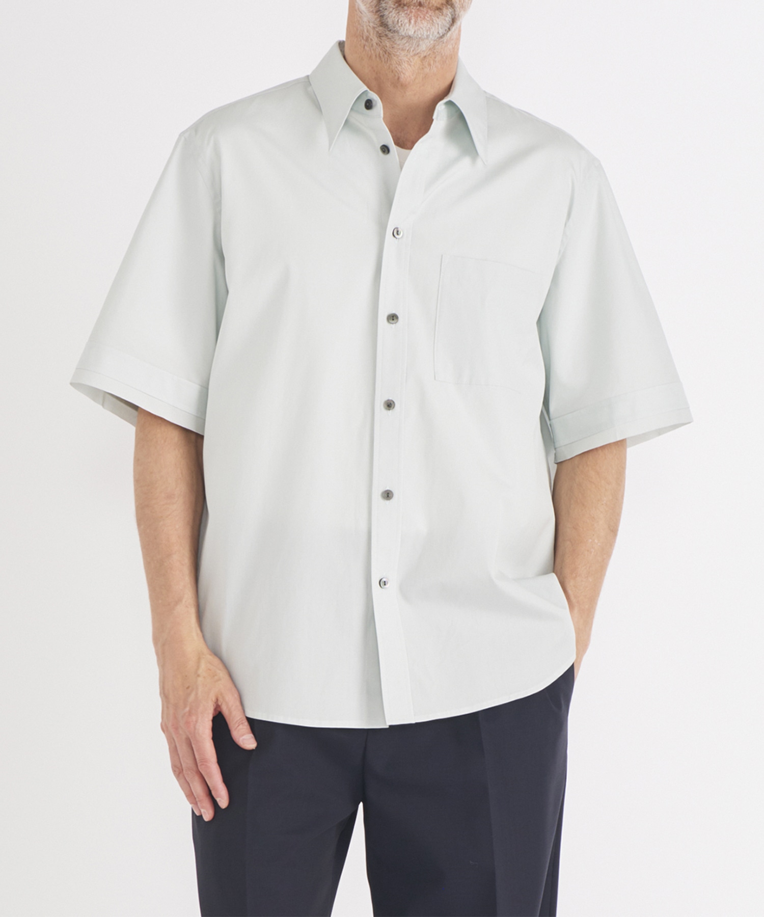 【イレニサ】REGULAR COLLAR SHORT-SLEEVED SHIRT