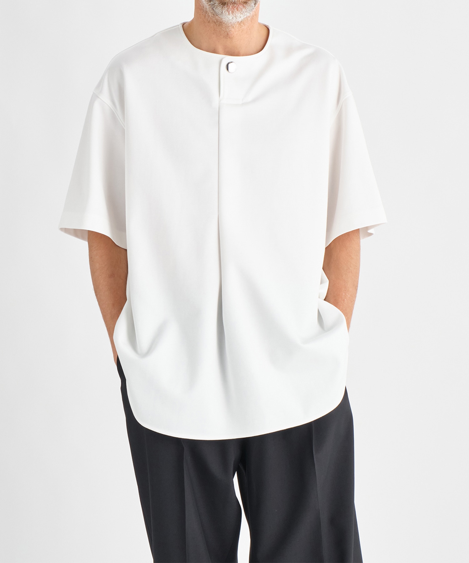 RERACS FRONT TUCK HENLY NECK T-SHIRT
