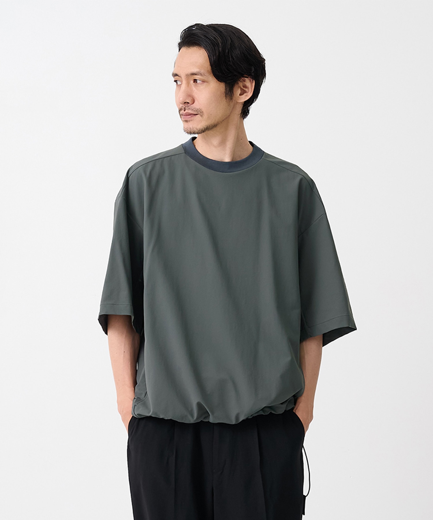 【エヌハリウッド】9261-CS52-004 PANELED T-SHIRT