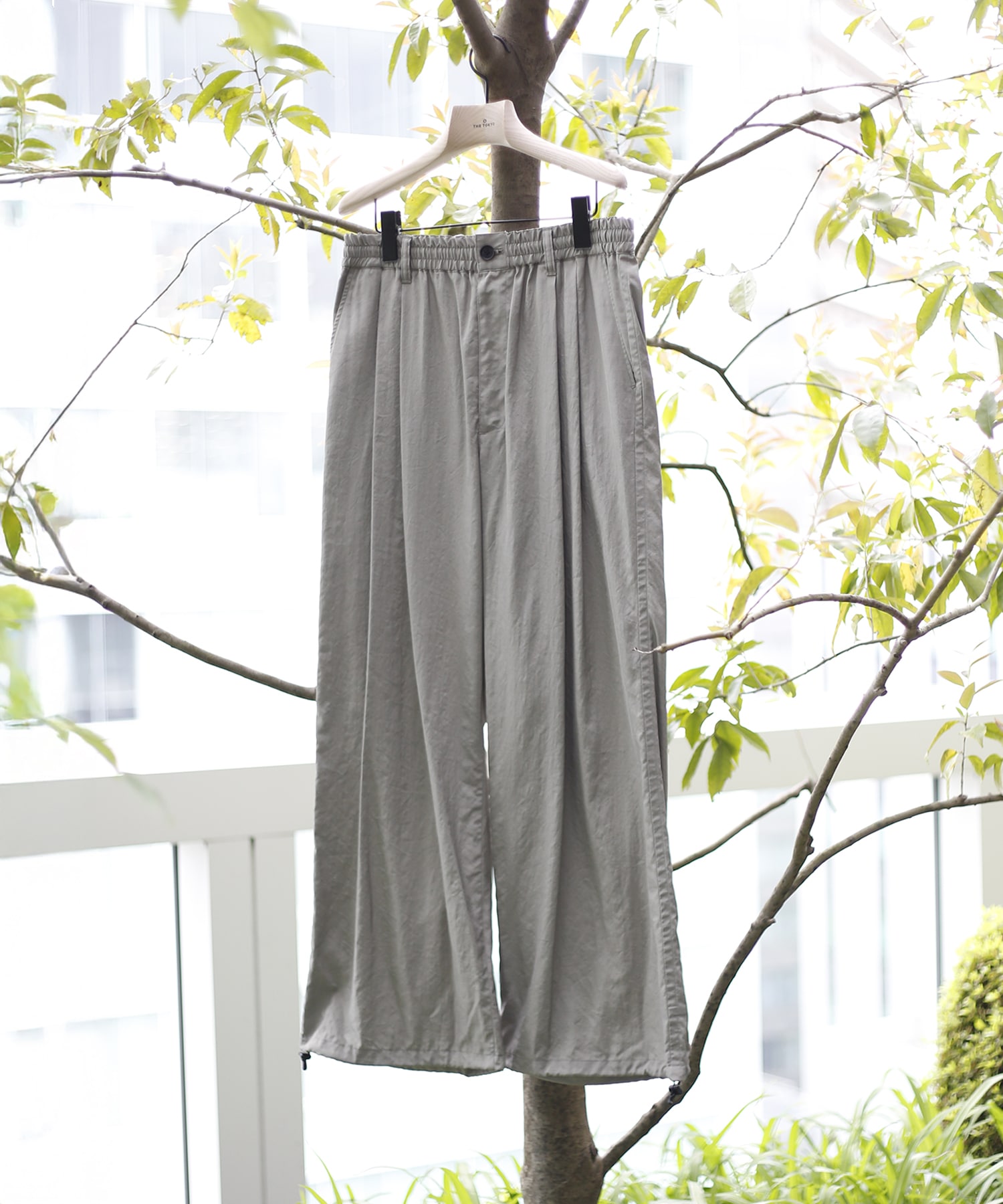 【ヨーク】Silk Nylon 2Pleated Easy Pants