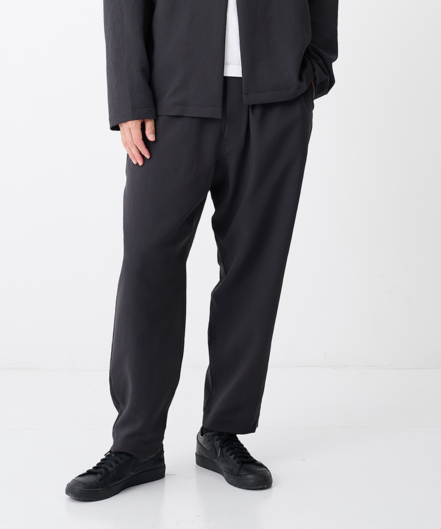 【エヌハリウッド】2261-CP27-010 TAPERED EASY PANTS