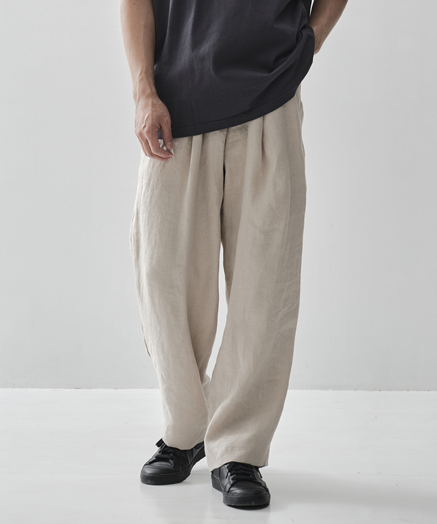 DOUBLE PLEATED EASY TROUSERS