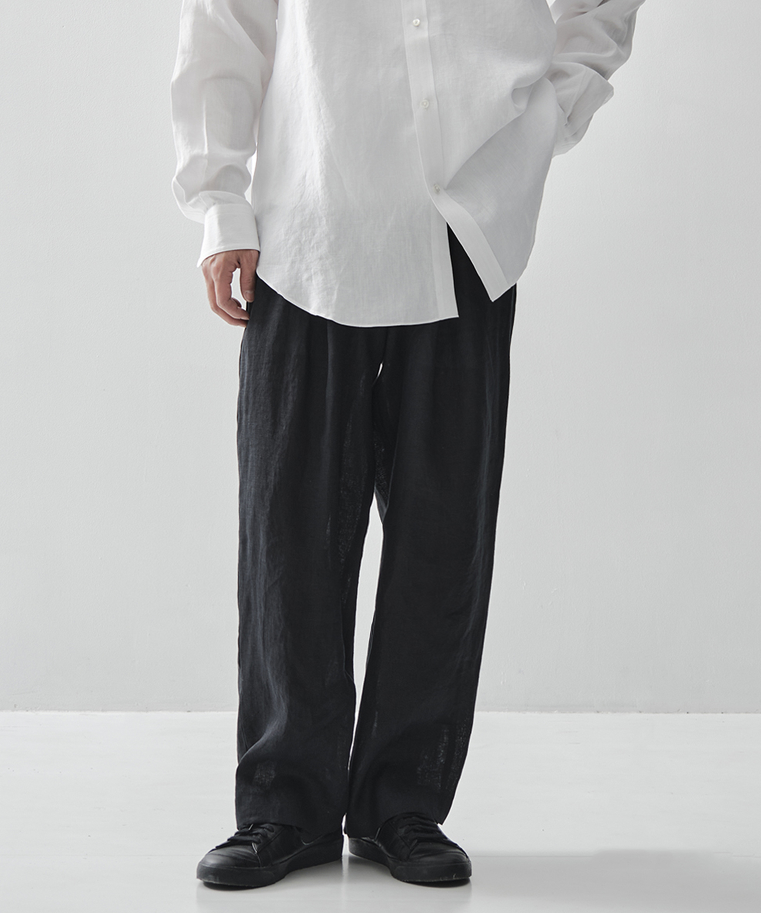 DOUBLE PLEATED EASY TROUSERS