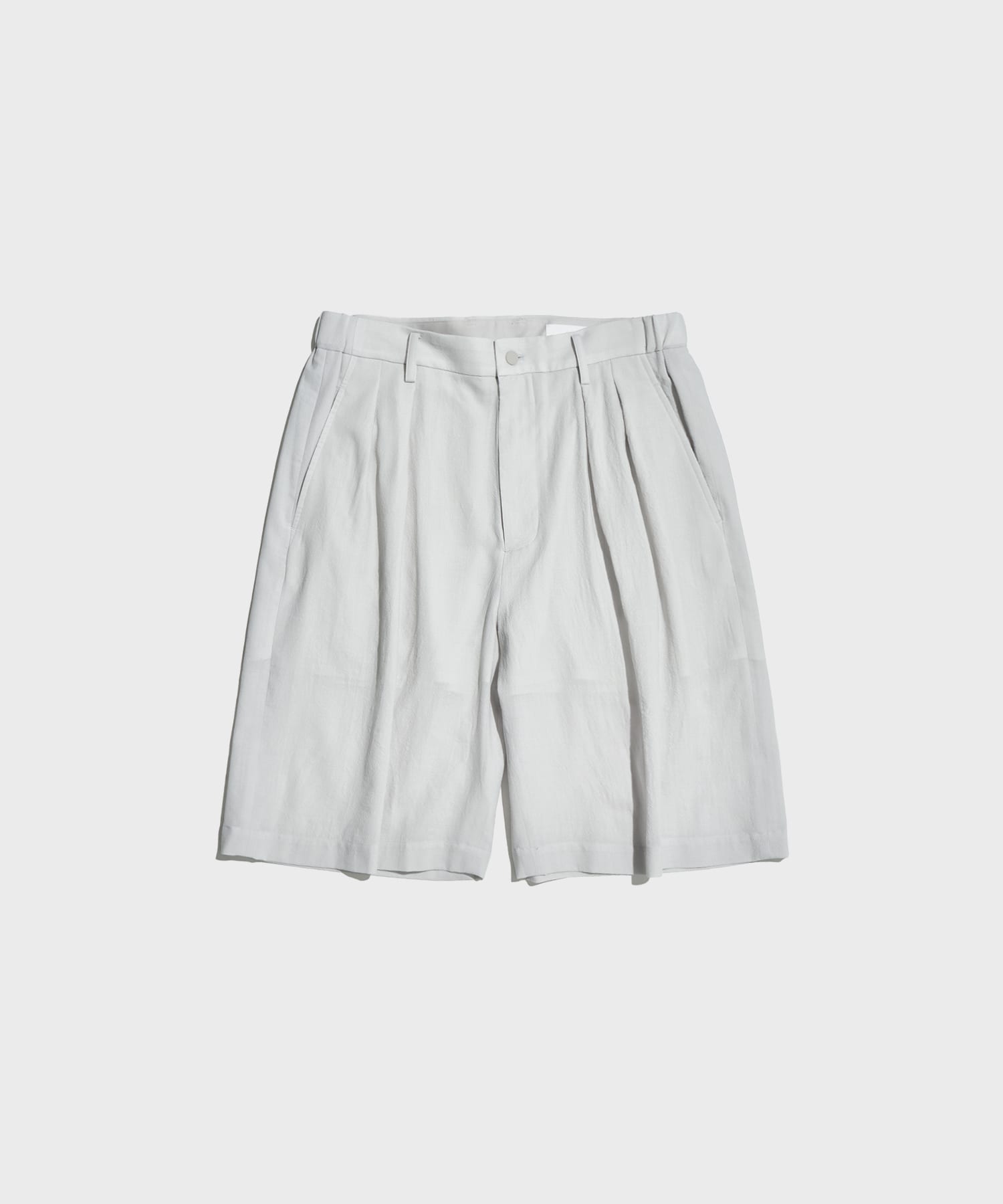 【イレニサ】TWO TUCKS WIDE SHORTS