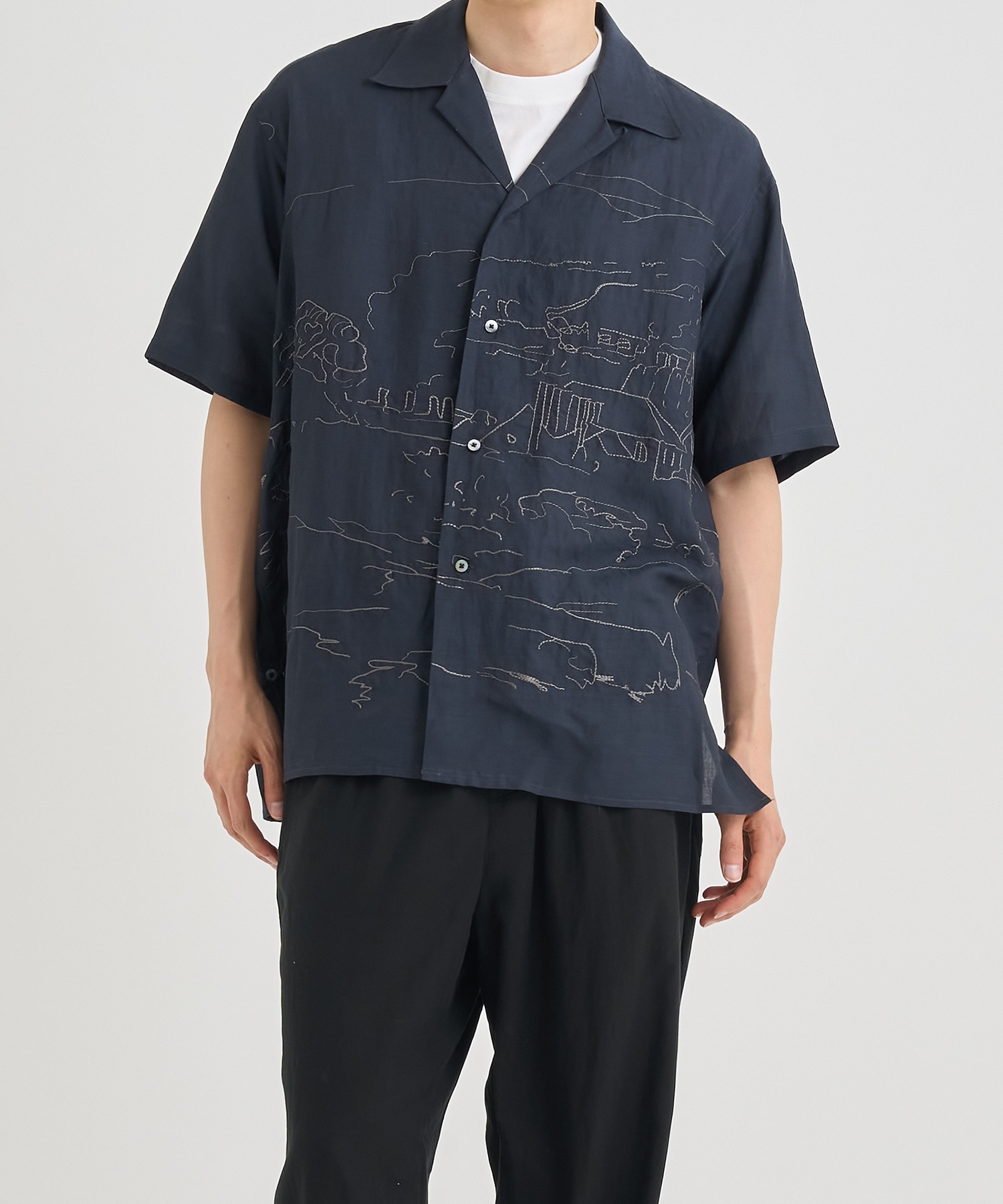 EMBROISERY OPEN COLLAR SHIRT