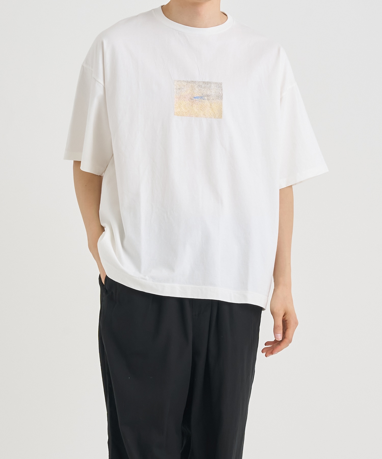 EMBROIDERY T-SHIRT