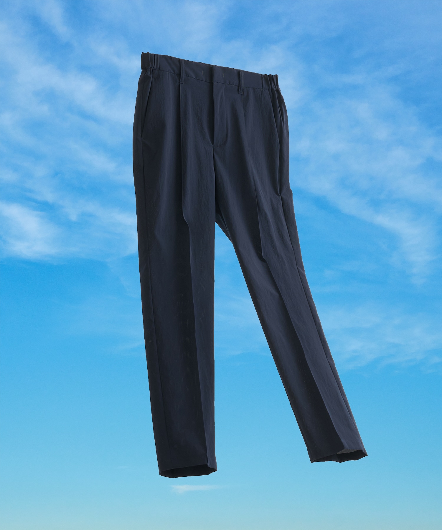 着た方が涼しい Pintucrease Tapered Pants