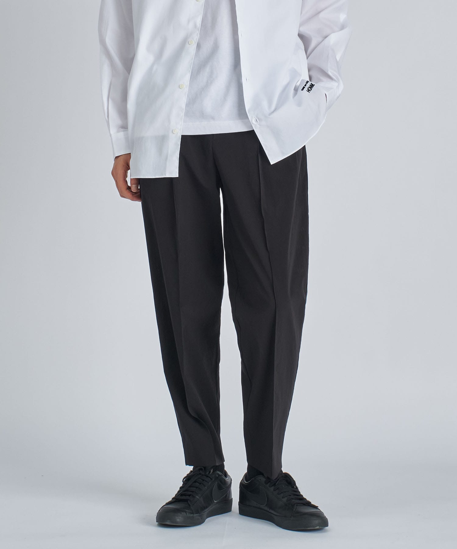 着た方が涼しい Pintucrease Wide Tapered Pants
