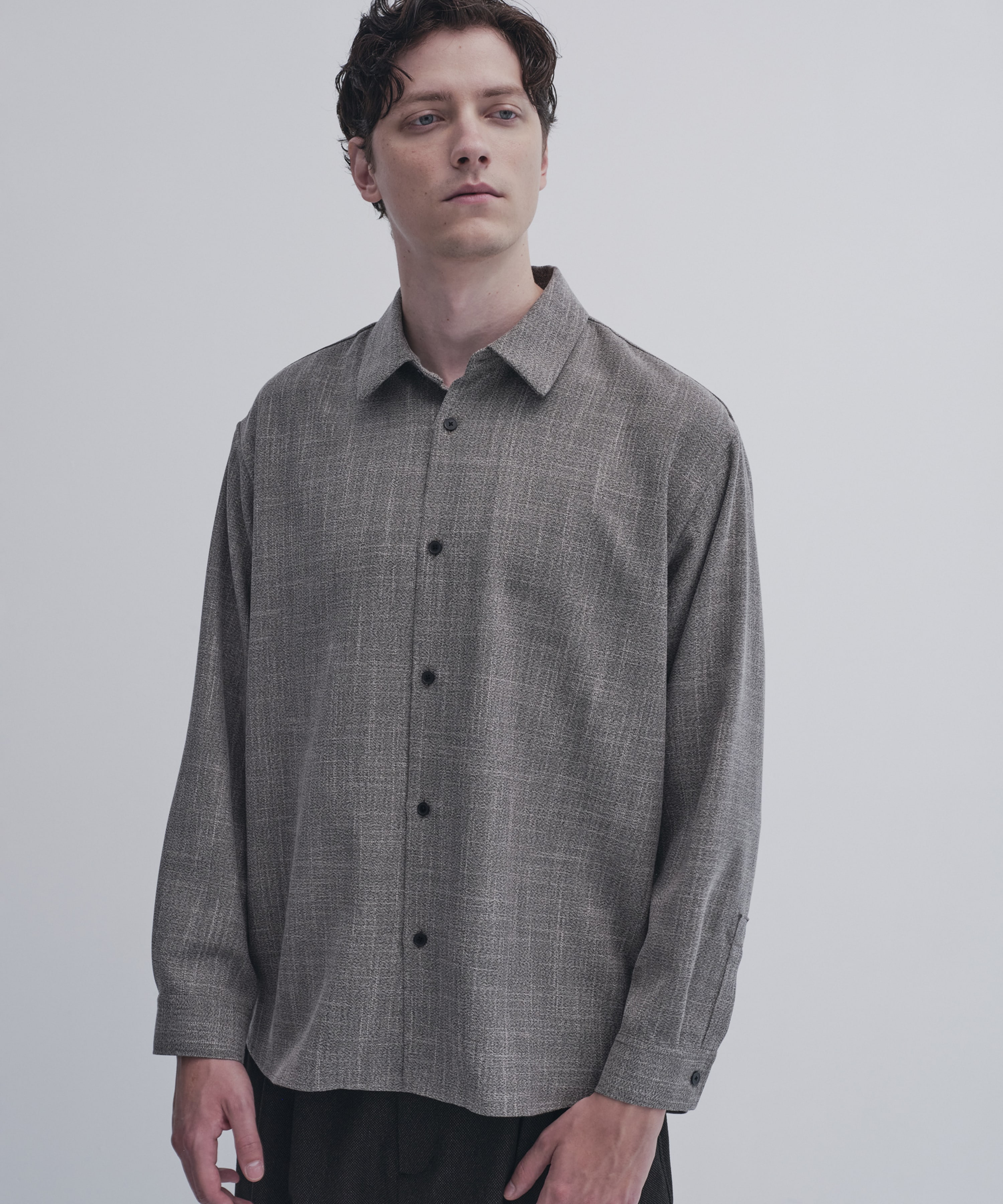 Easy tｗeed シャツ
