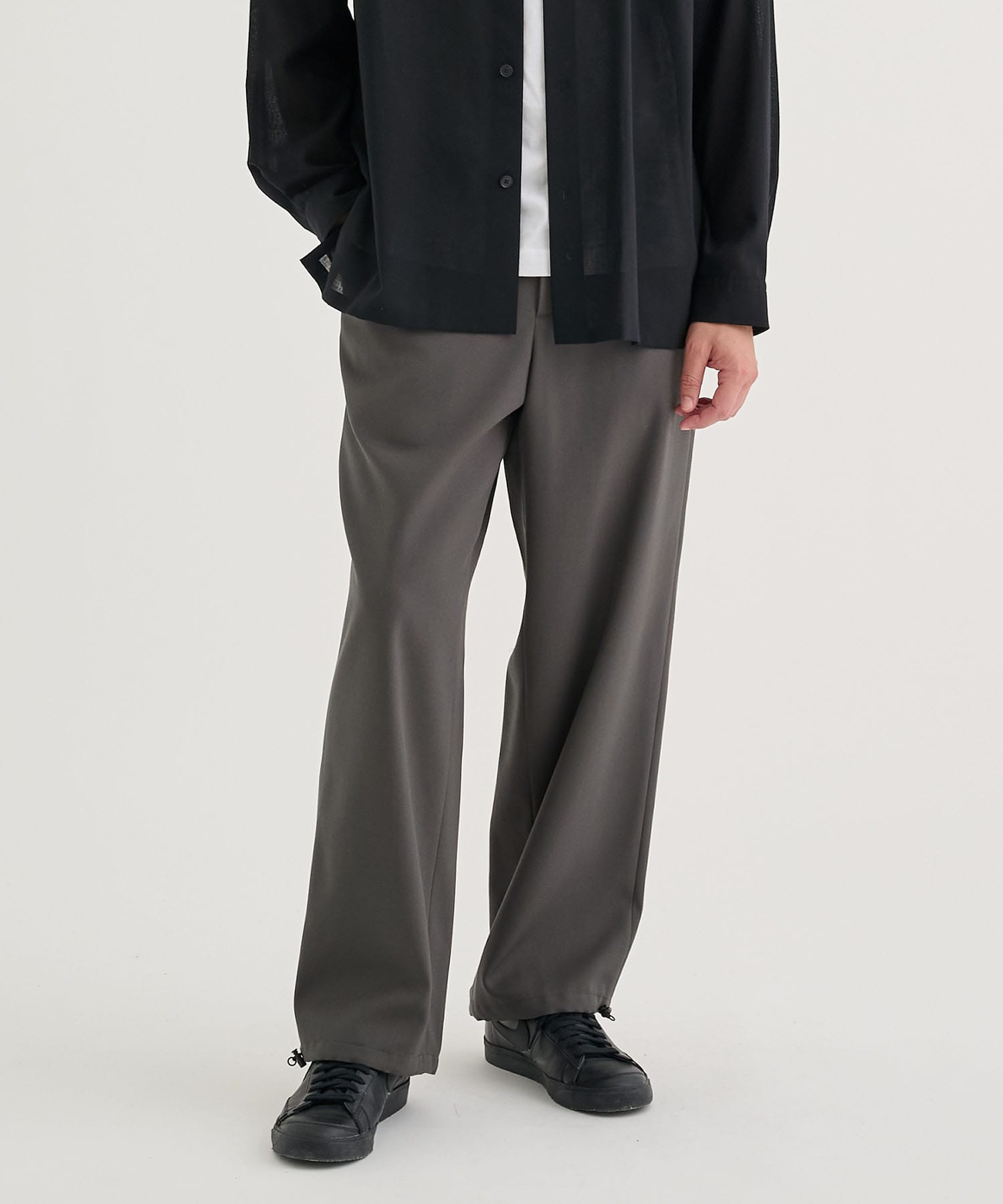 BACK SATIN UTILITY PANTS