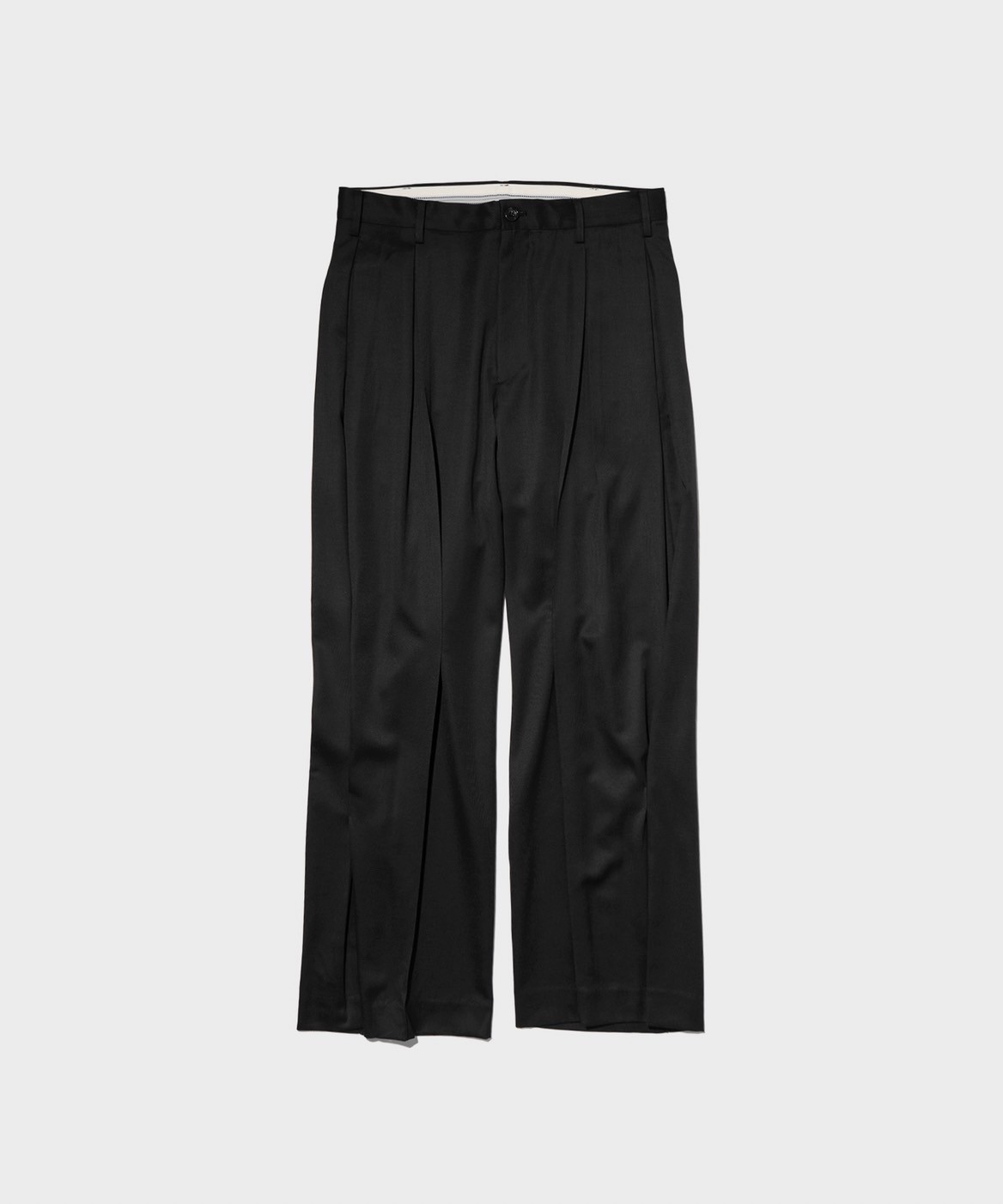 Tuck-detail pants