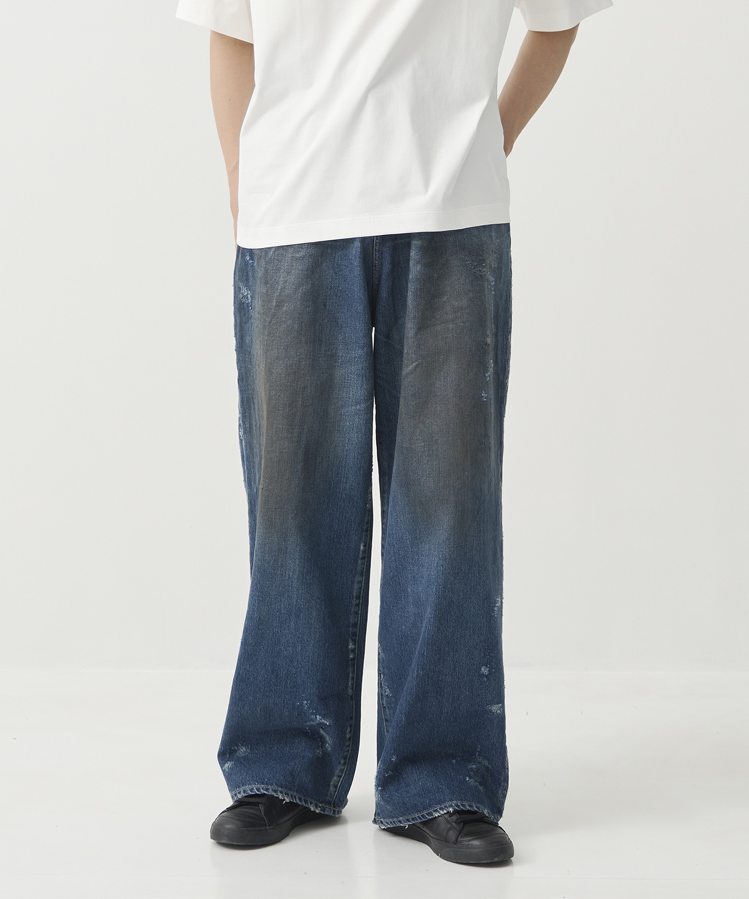 「残りわずか」BAGGY DENIM JEANS