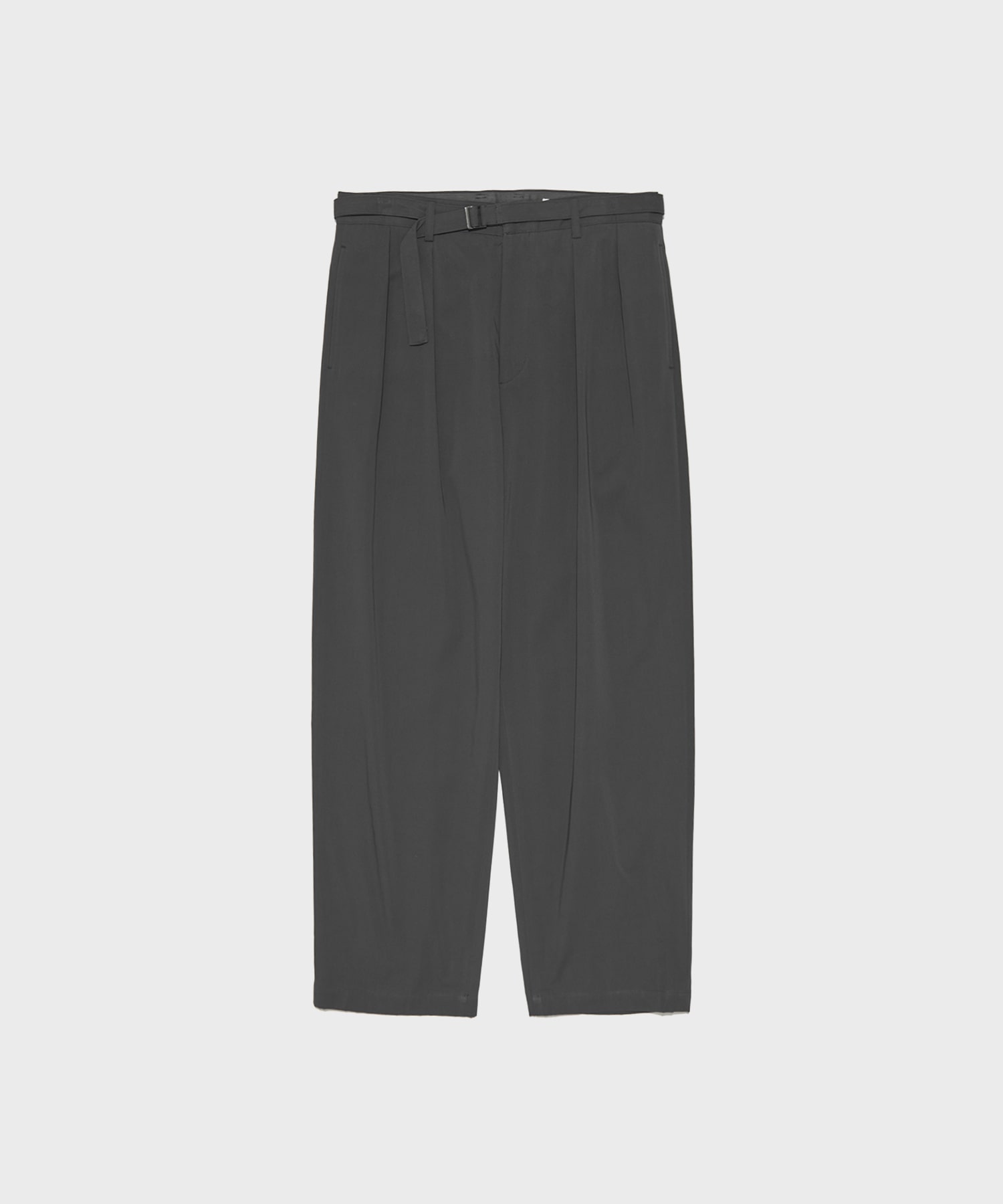 BELTED TAPERED PANTS