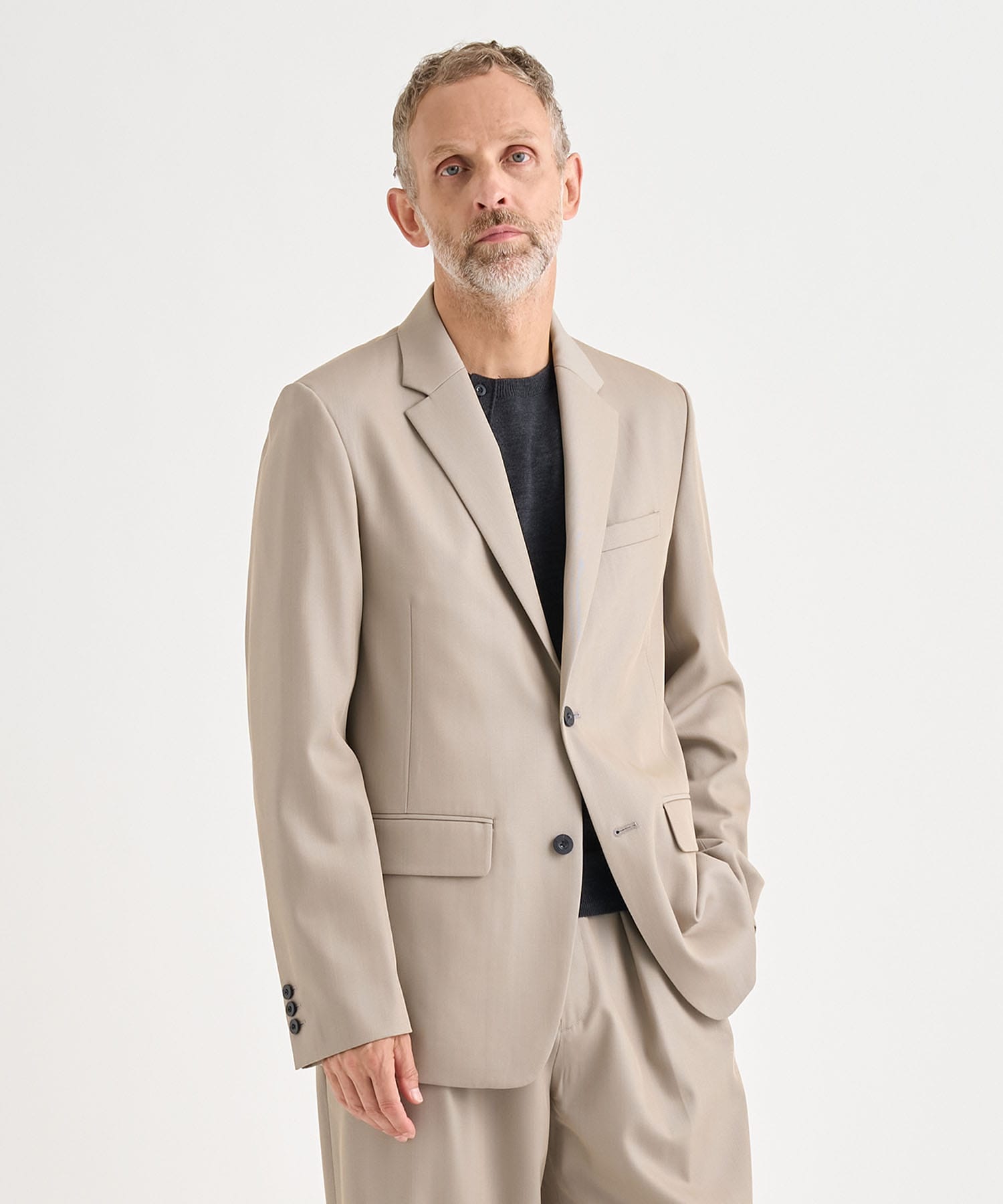 NOTCHED LAPEL SINGLE JAKET